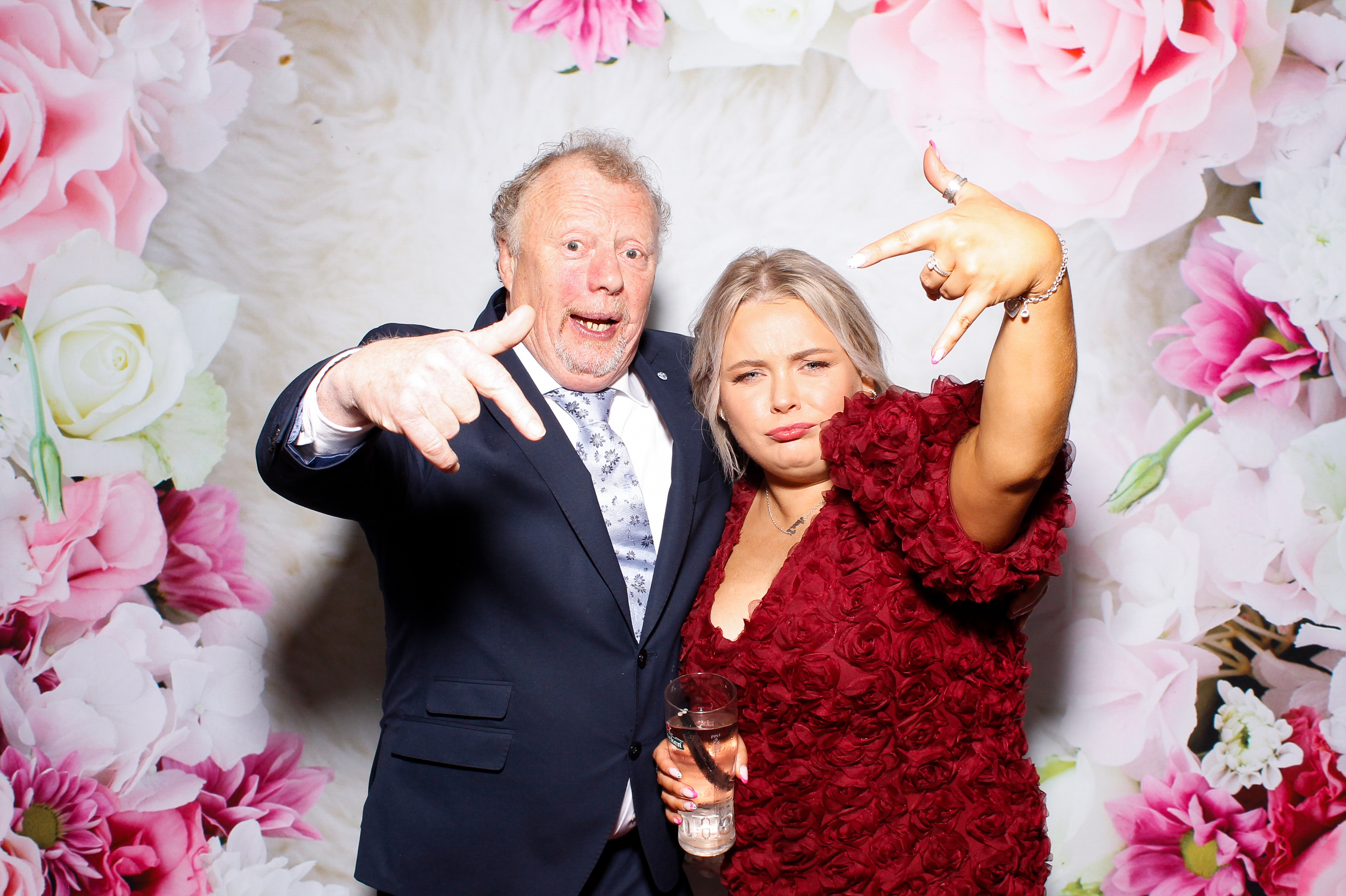 Kathryn & Shane | View more photos from the event at gallery.snapmagic.ie/u/SnapMagic/Kathryn-Shane