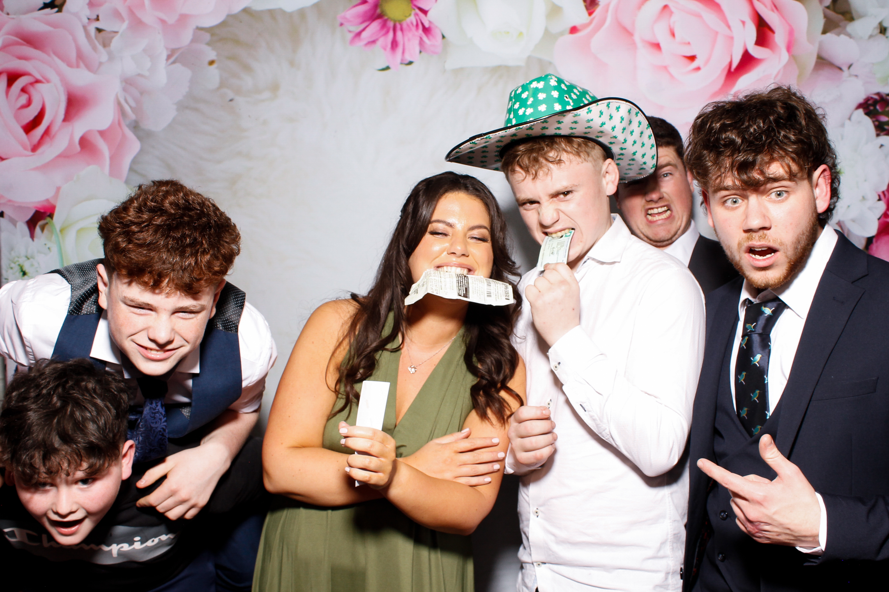 Kathryn & Shane | View more photos from the event at gallery.snapmagic.ie/u/SnapMagic/Kathryn-Shane