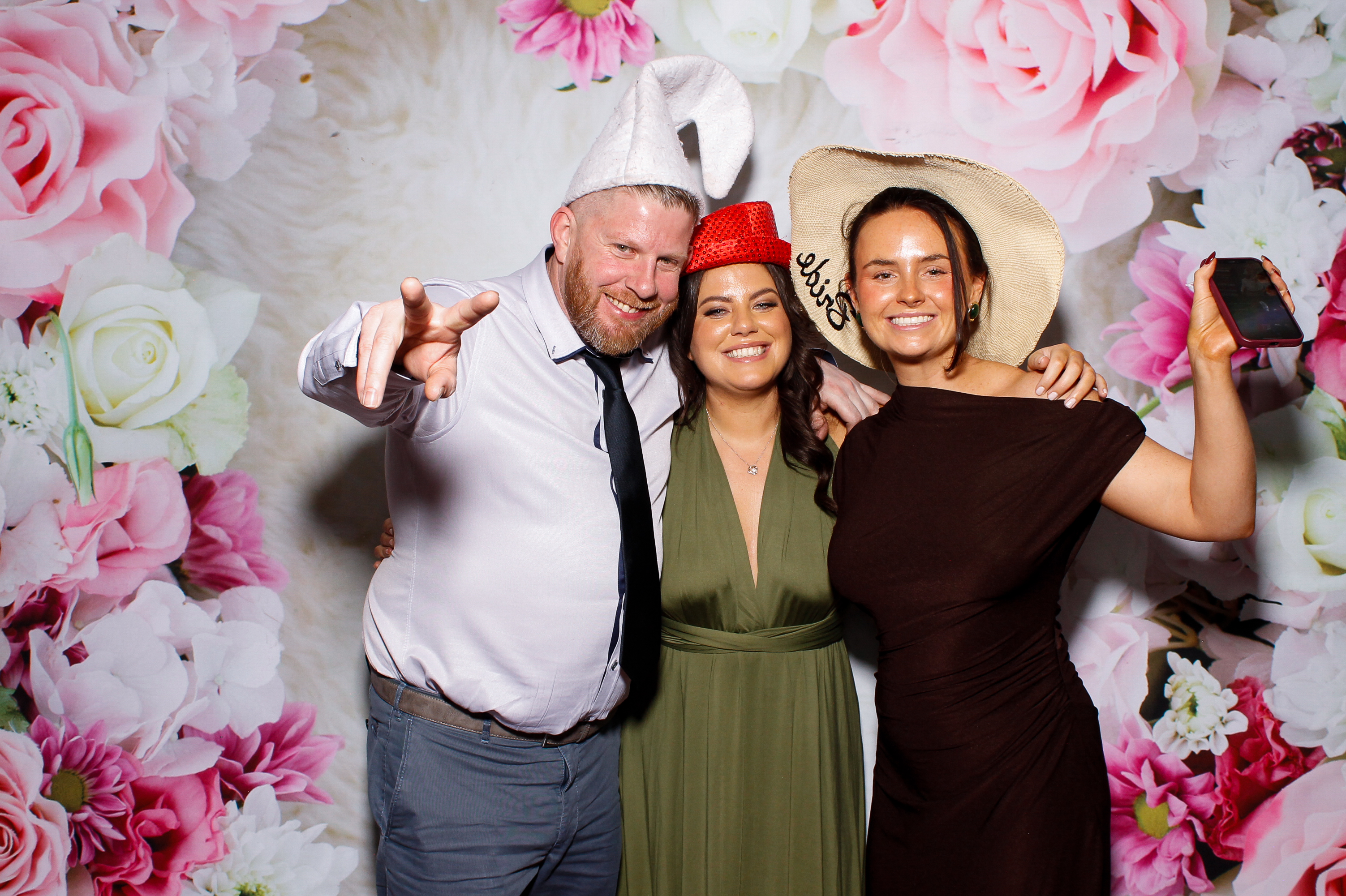 Kathryn & Shane | View more photos from the event at gallery.snapmagic.ie/u/SnapMagic/Kathryn-Shane