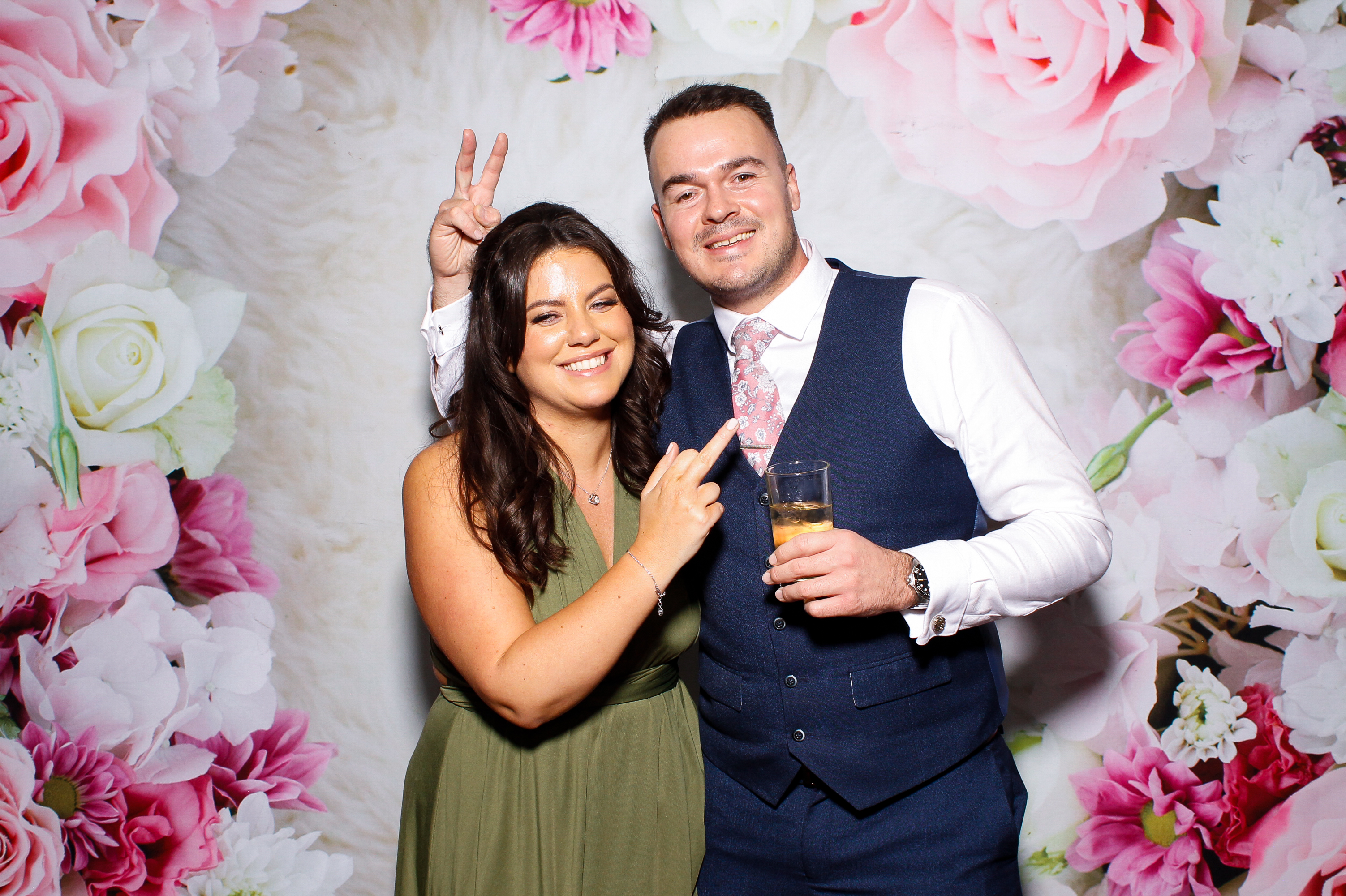 Kathryn & Shane | View more photos from the event at gallery.snapmagic.ie/u/SnapMagic/Kathryn-Shane