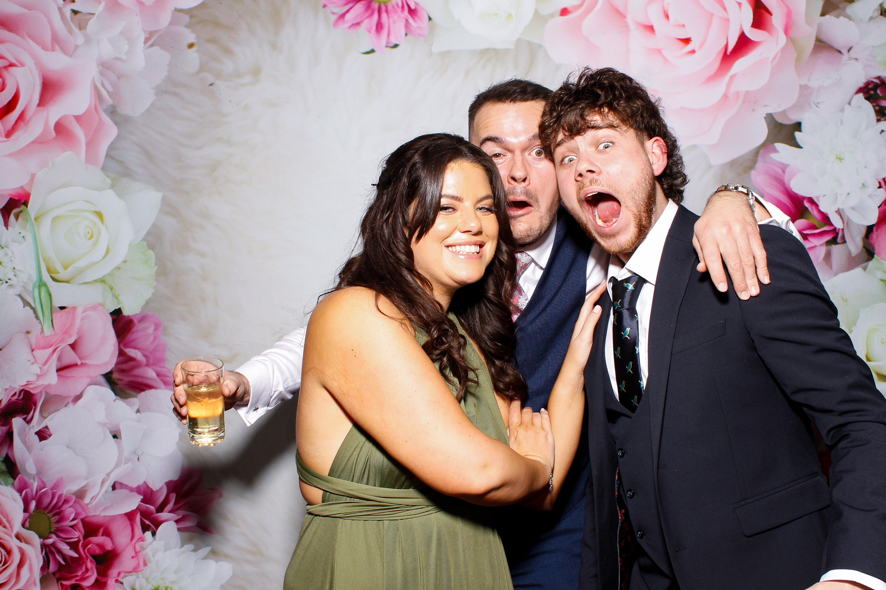 Kathryn & Shane | View more photos from the event at gallery.snapmagic.ie/u/SnapMagic/Kathryn-Shane