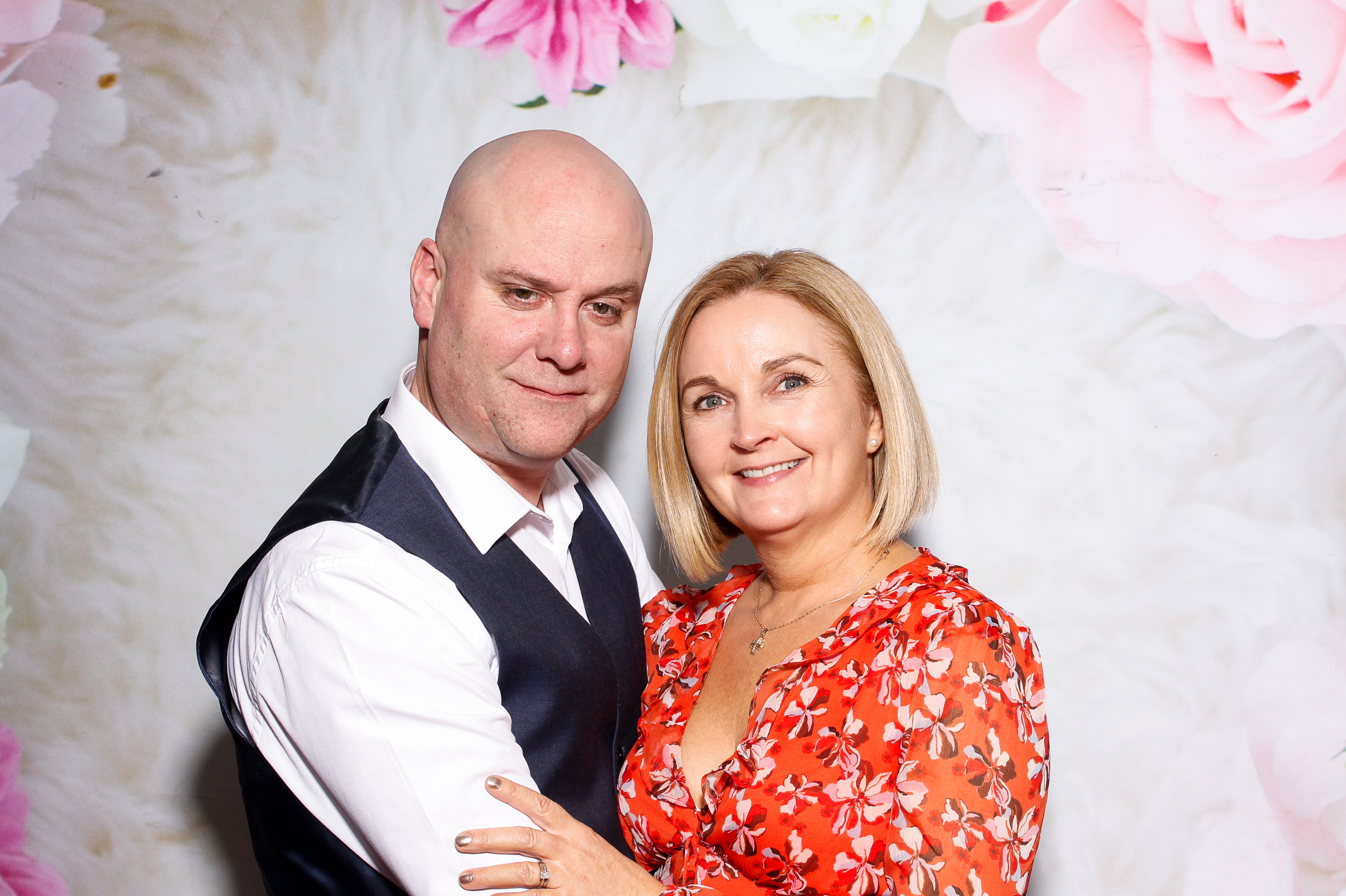 Kathryn & Shane | View more photos from the event at gallery.snapmagic.ie/u/SnapMagic/Kathryn-Shane