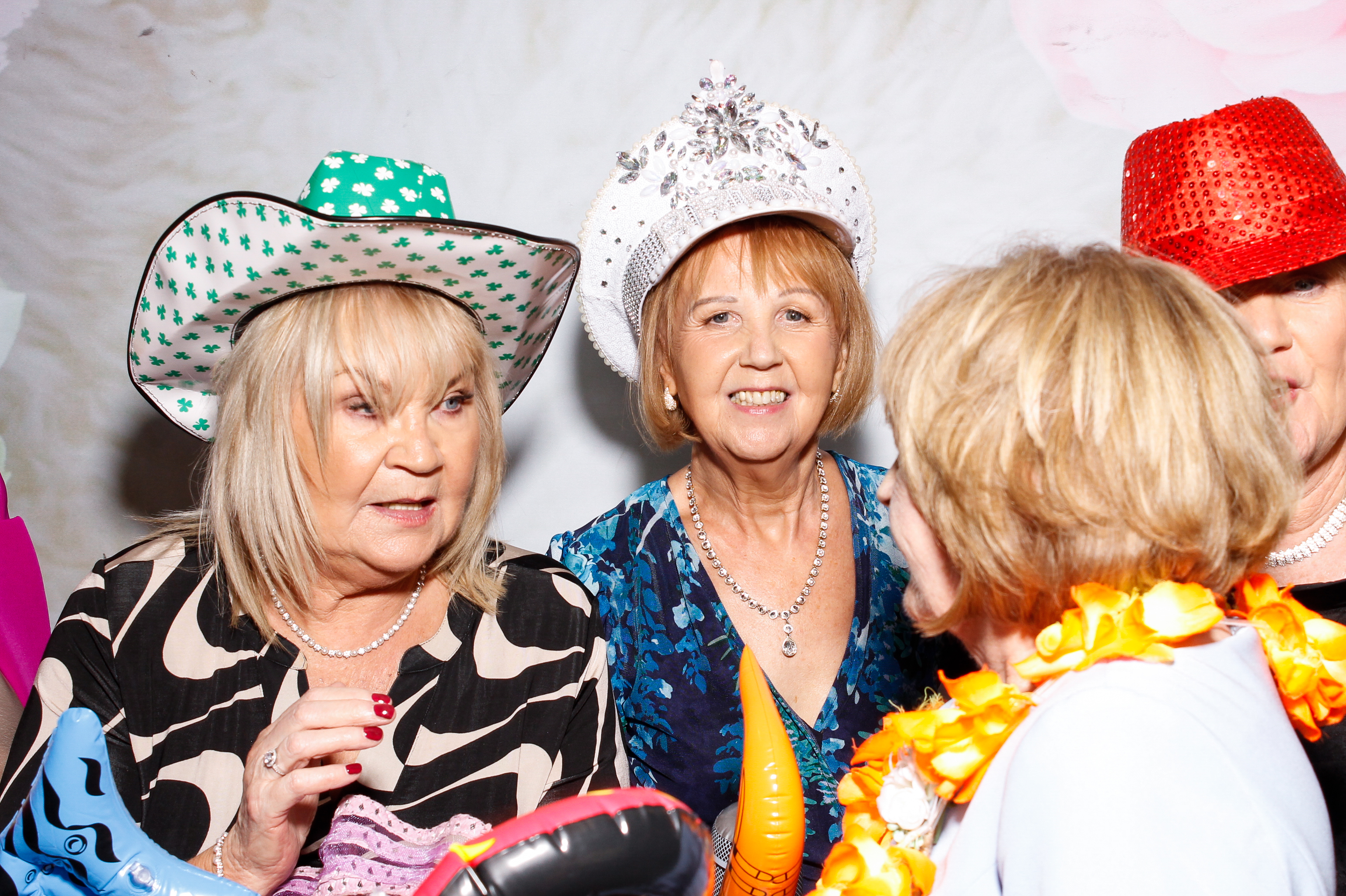 Kathryn & Shane | View more photos from the event at gallery.snapmagic.ie/u/SnapMagic/Kathryn-Shane