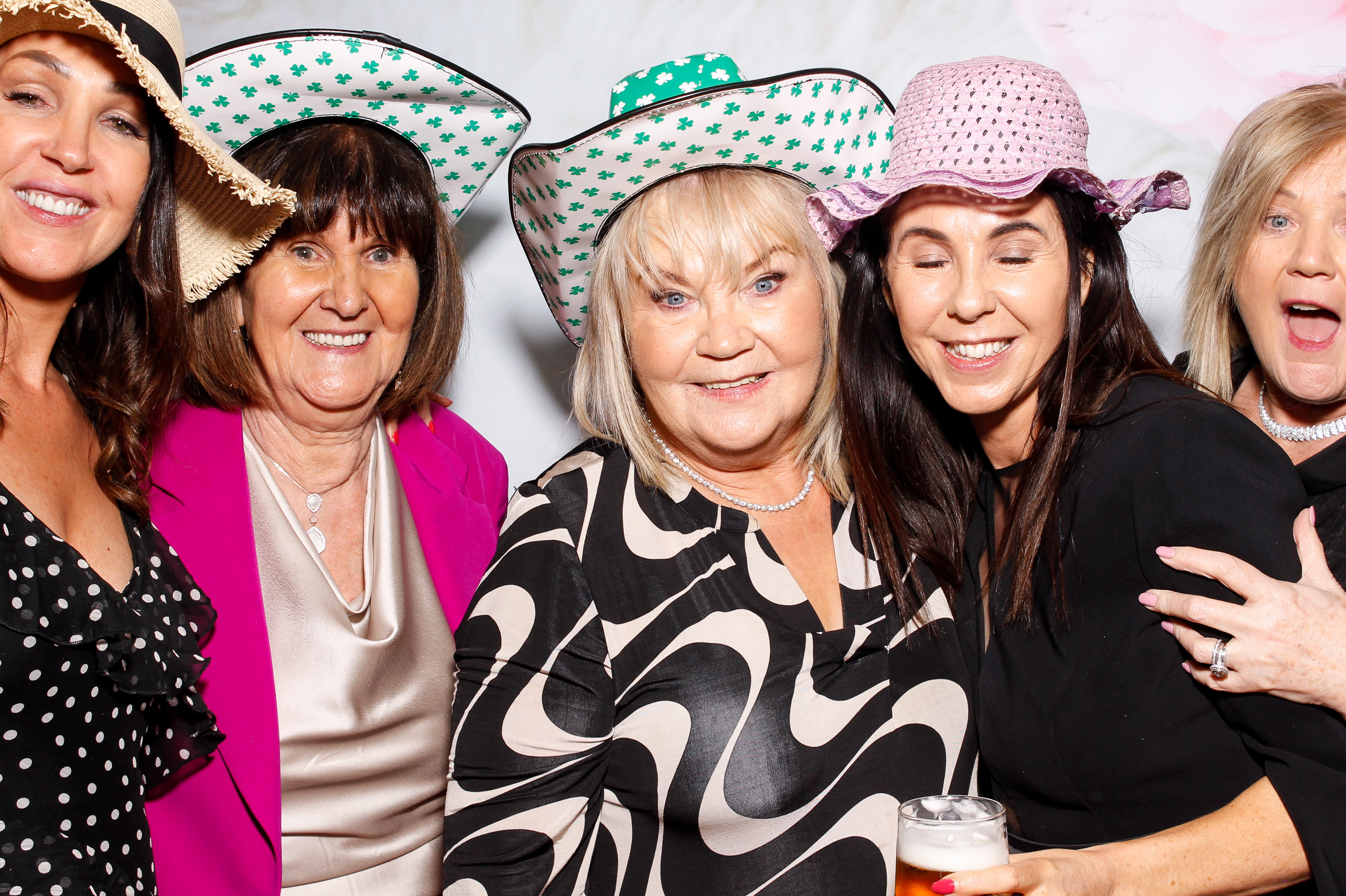 Kathryn & Shane | View more photos from the event at gallery.snapmagic.ie/u/SnapMagic/Kathryn-Shane