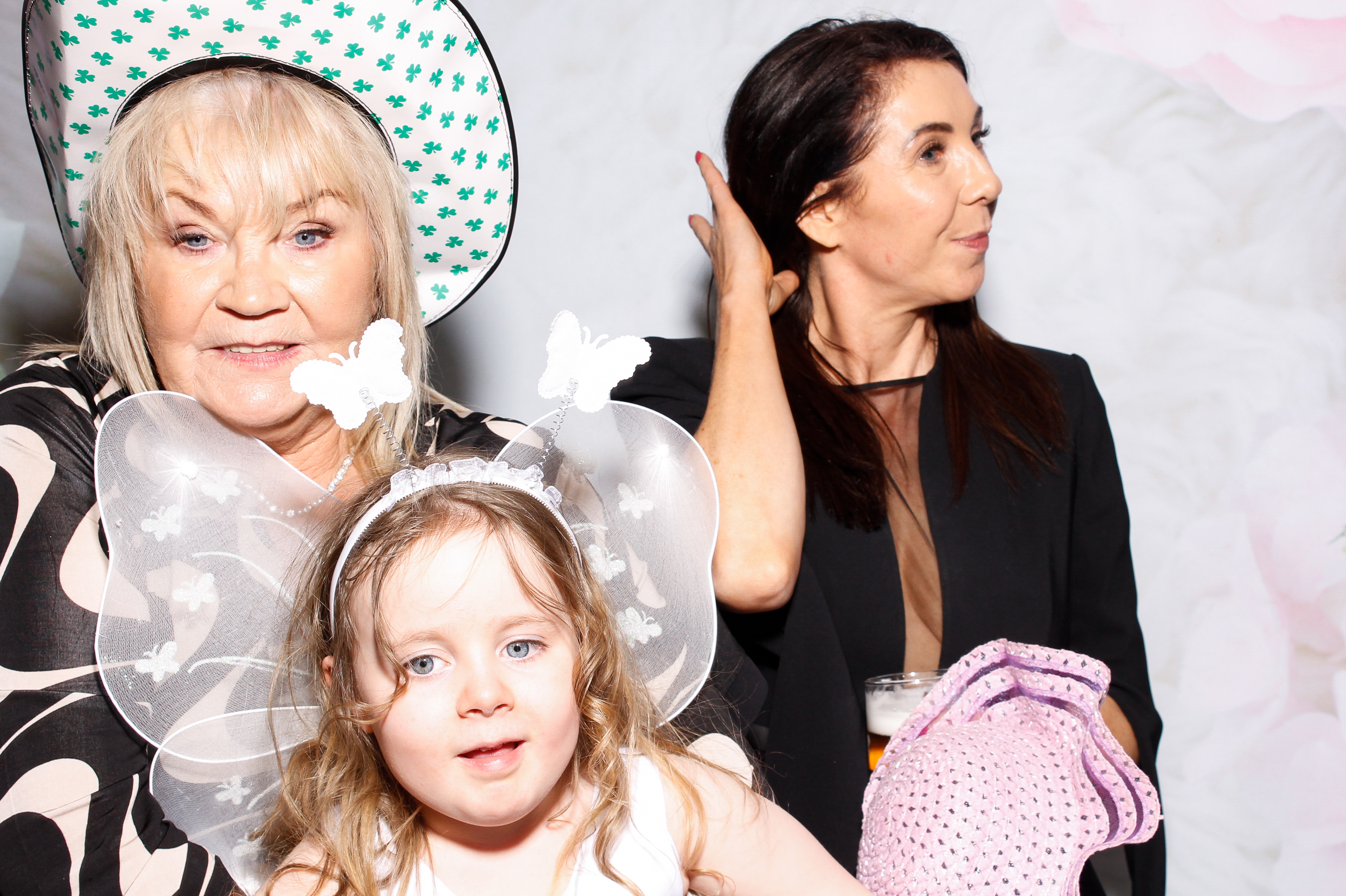 Kathryn & Shane | View more photos from the event at gallery.snapmagic.ie/u/SnapMagic/Kathryn-Shane