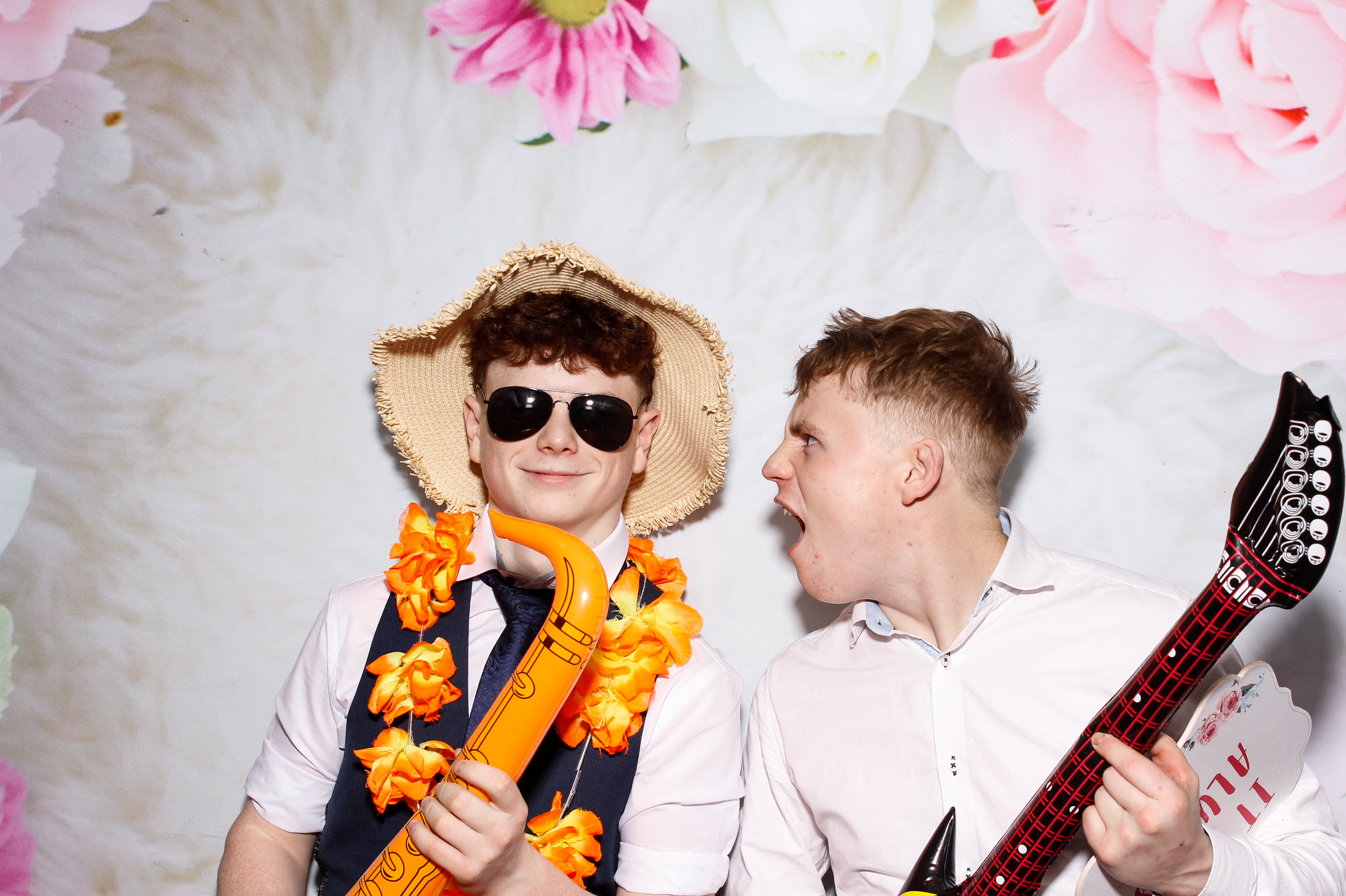 Kathryn & Shane | View more photos from the event at gallery.snapmagic.ie/u/SnapMagic/Kathryn-Shane