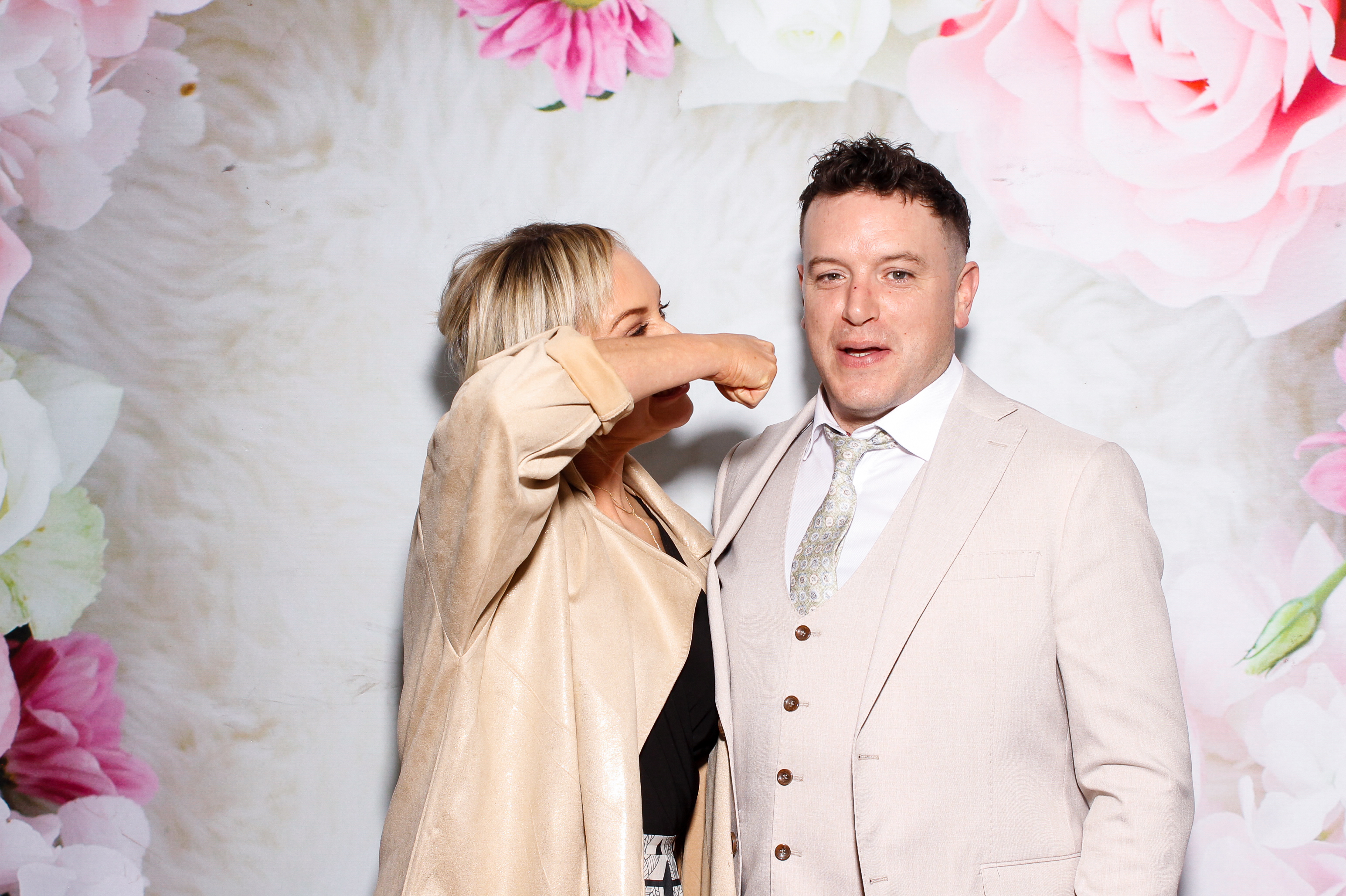 Kathryn & Shane | View more photos from the event at gallery.snapmagic.ie/u/SnapMagic/Kathryn-Shane