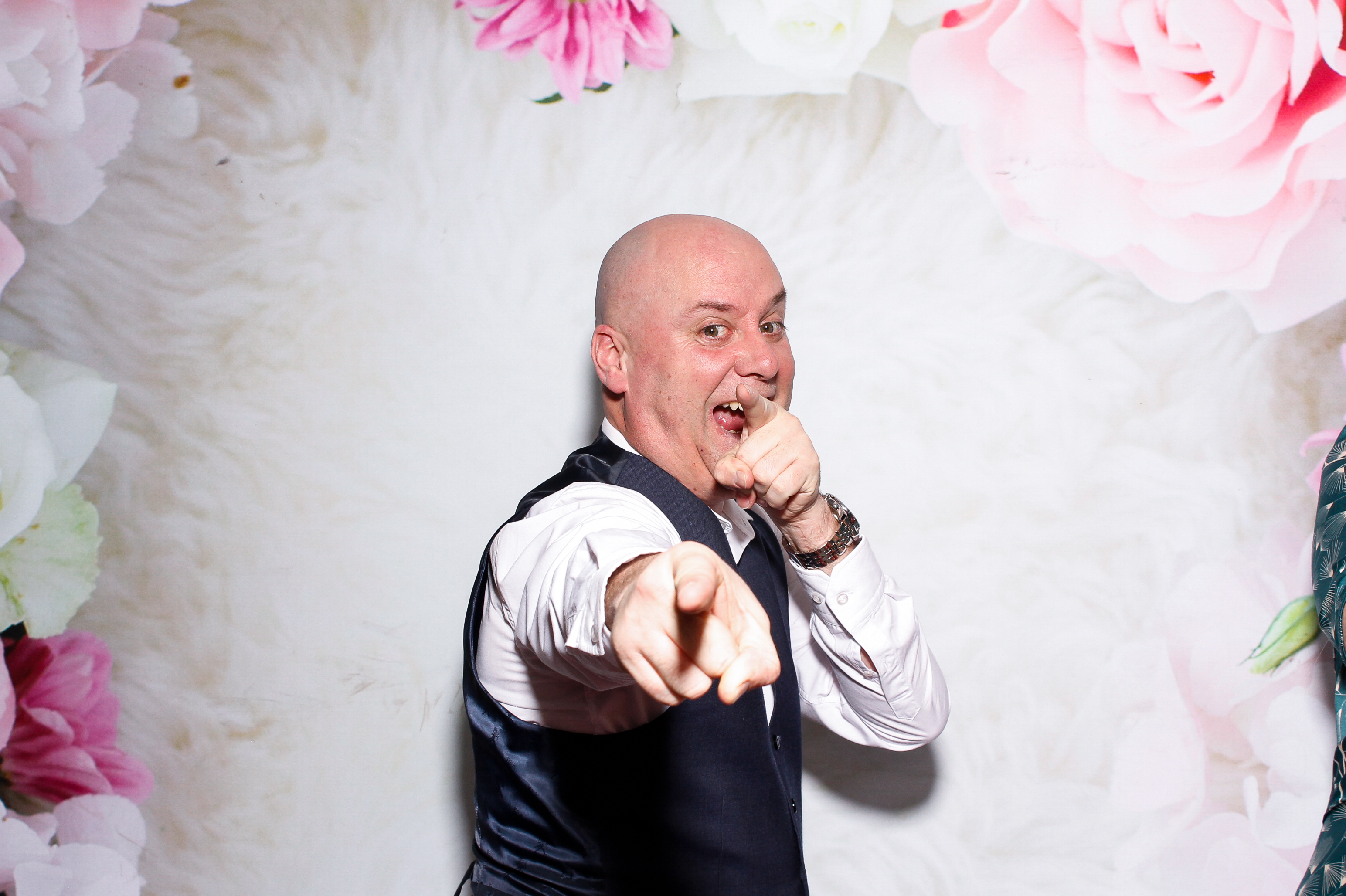 Kathryn & Shane | View more photos from the event at gallery.snapmagic.ie/u/SnapMagic/Kathryn-Shane