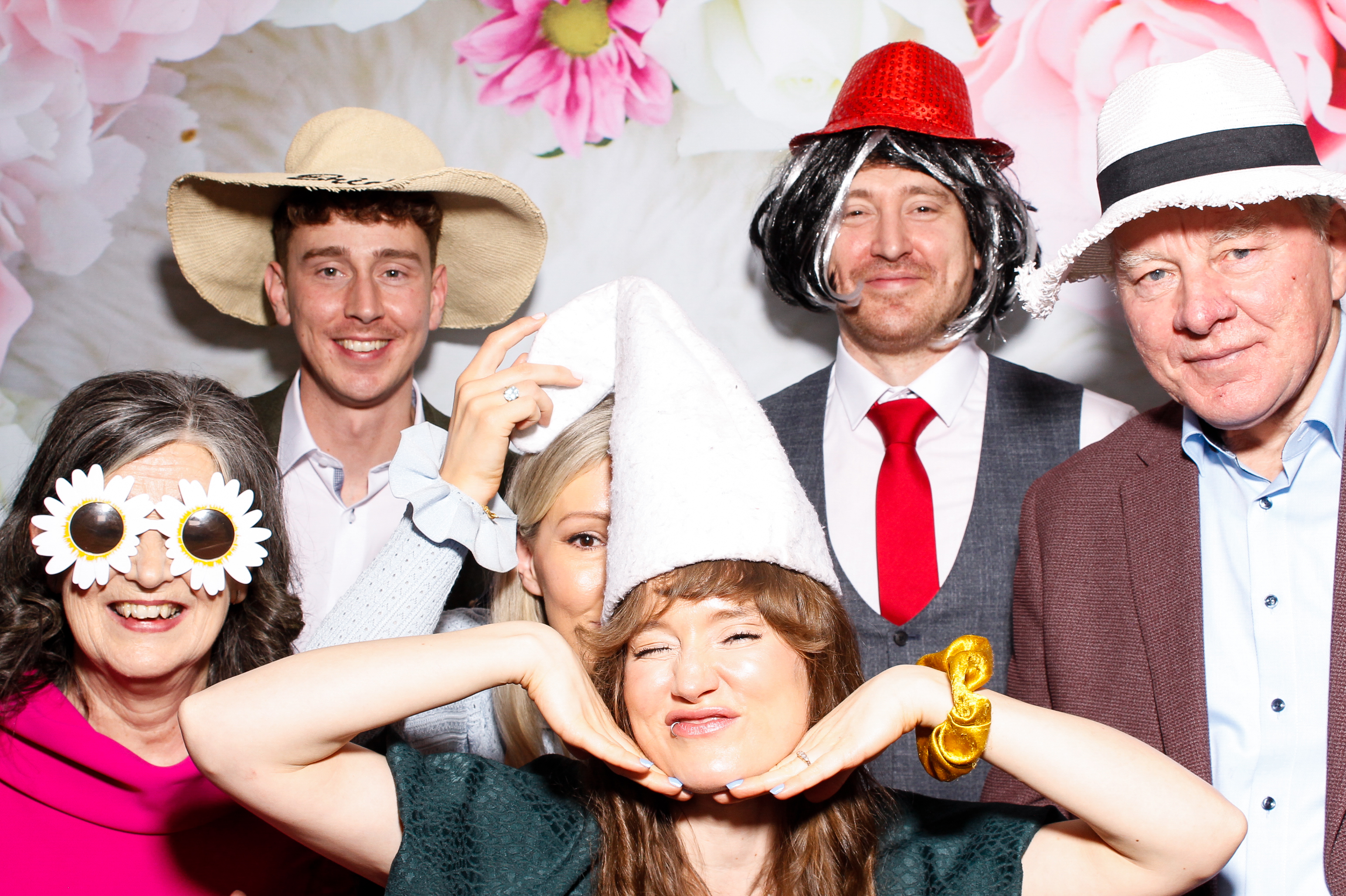 Kathryn & Shane | View more photos from the event at gallery.snapmagic.ie/u/SnapMagic/Kathryn-Shane