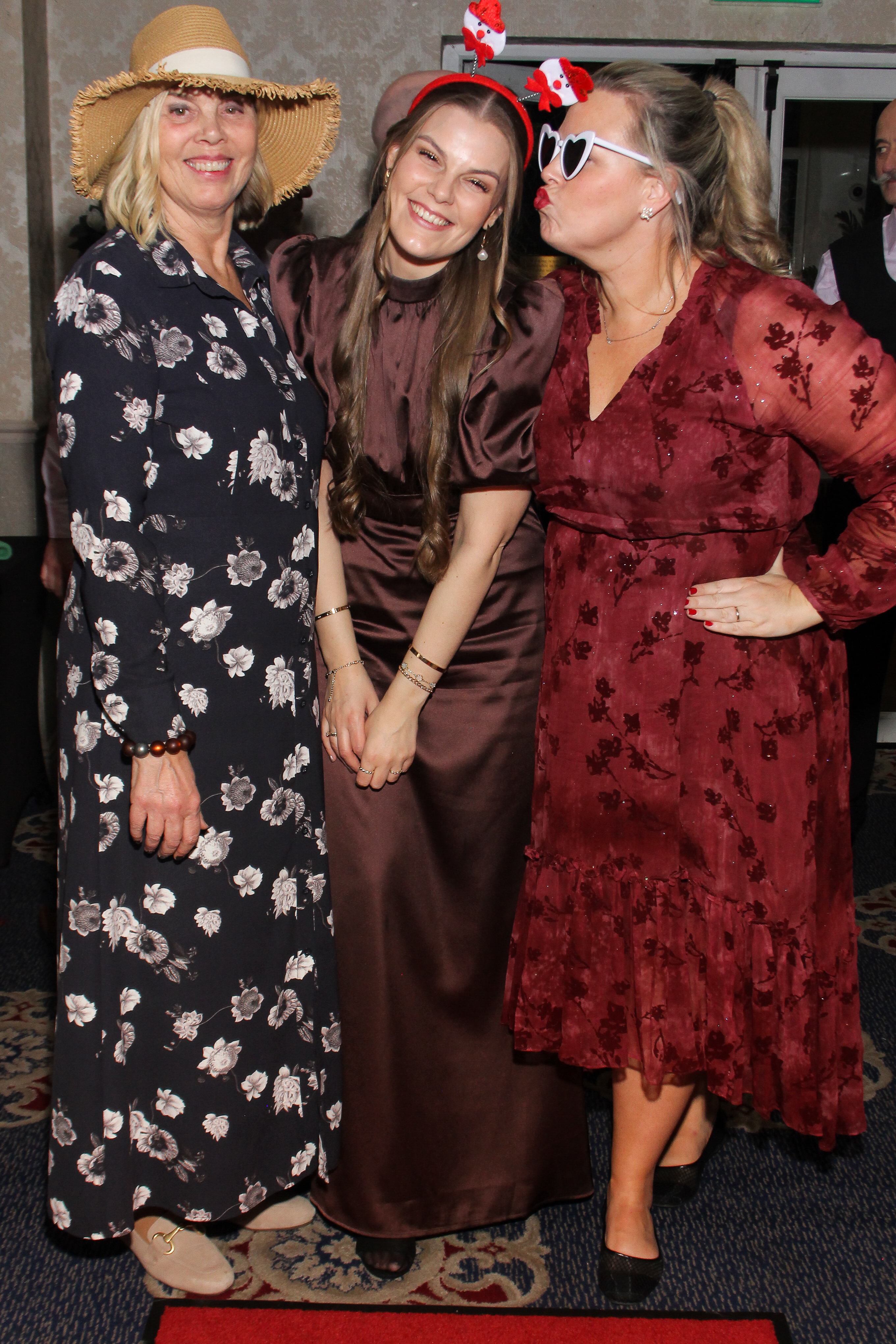 Katie & Steve | View more photos from the event at gallery.snapmagic.ie/u/SnapMagic/Katie-Steve