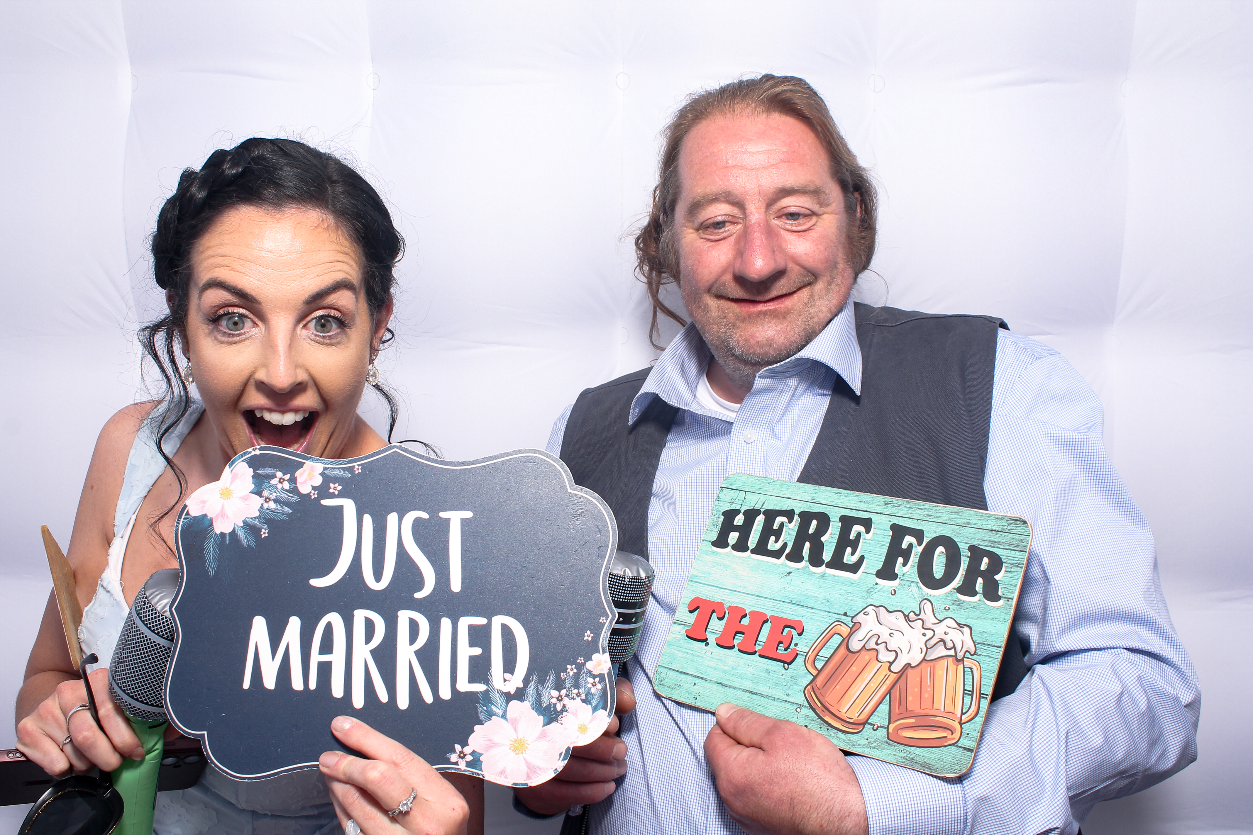 Kieran & Cassandra | View more photos from the event at gallery.snapmagic.ie/u/SnapMagic/Kieran-Cassandra