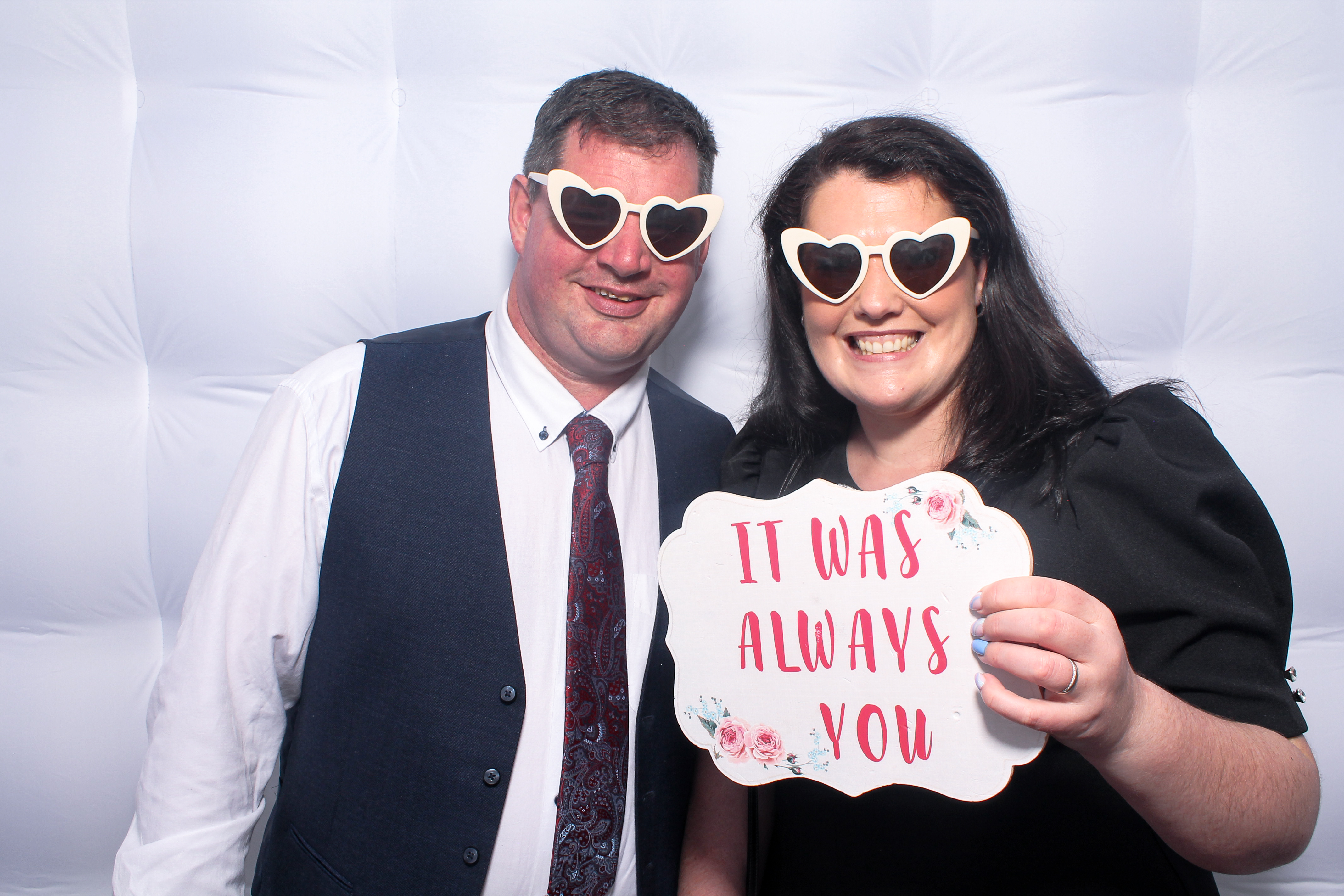 Kieran & Cassandra | View more photos from the event at gallery.snapmagic.ie/u/SnapMagic/Kieran-Cassandra