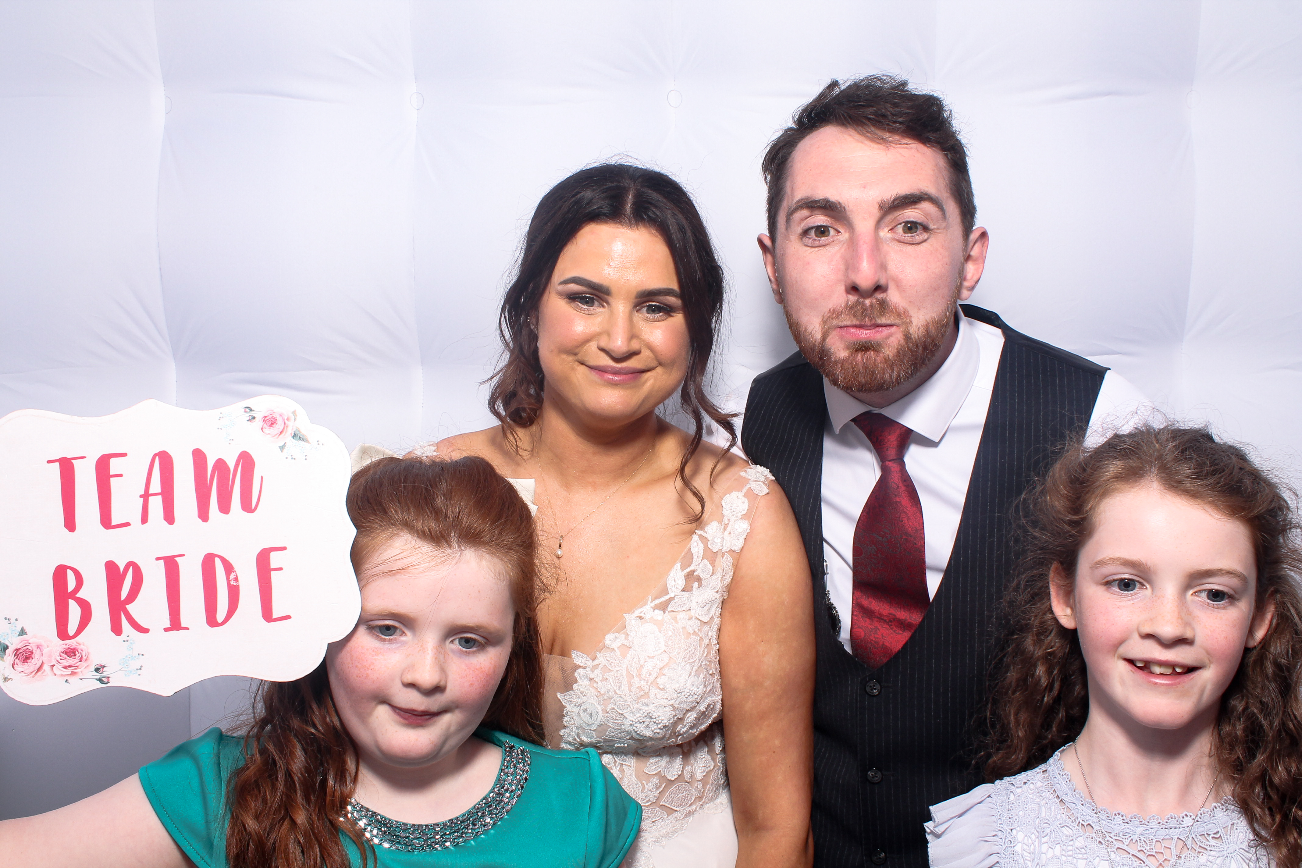 Kieran & Cassandra | View more photos from the event at gallery.snapmagic.ie/u/SnapMagic/Kieran-Cassandra