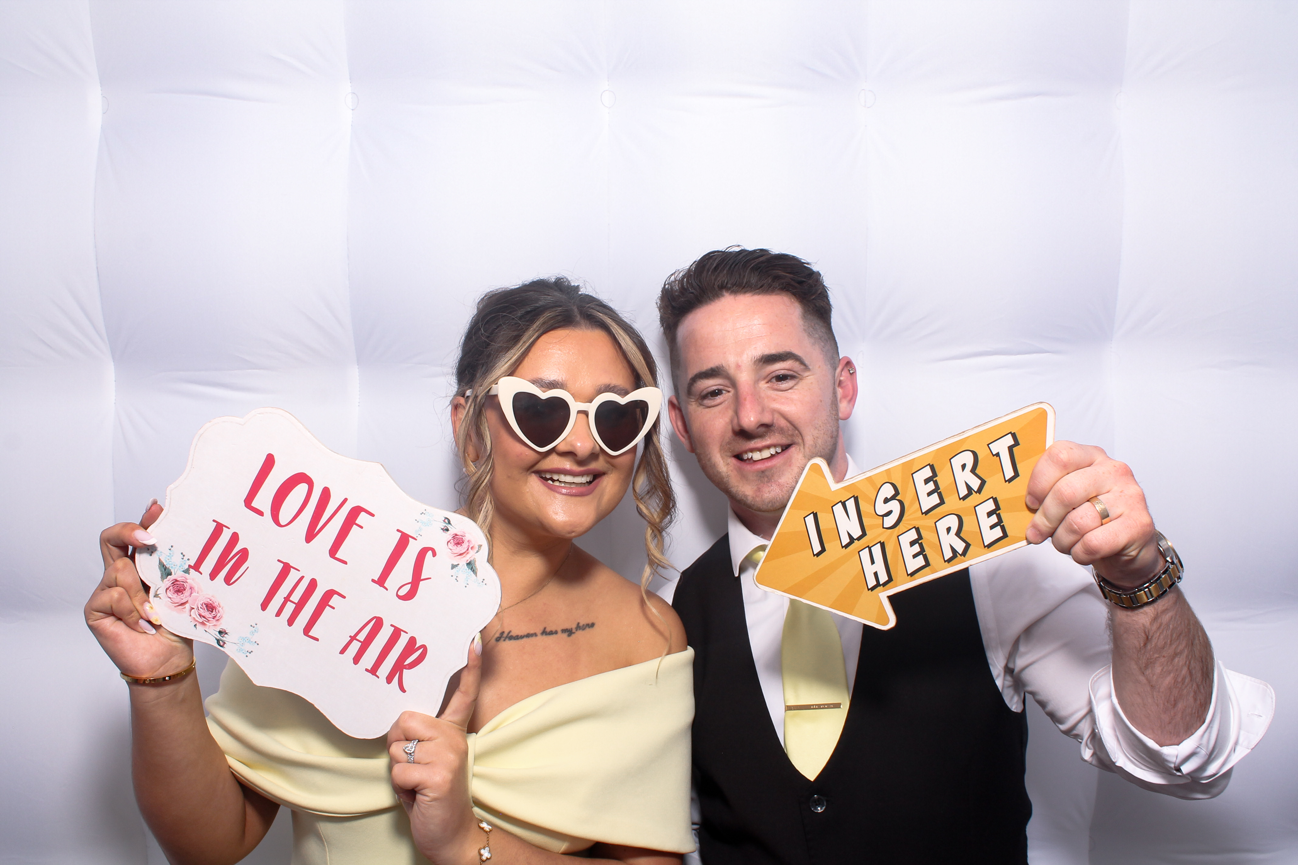 Kieran & Cassandra | View more photos from the event at gallery.snapmagic.ie/u/SnapMagic/Kieran-Cassandra