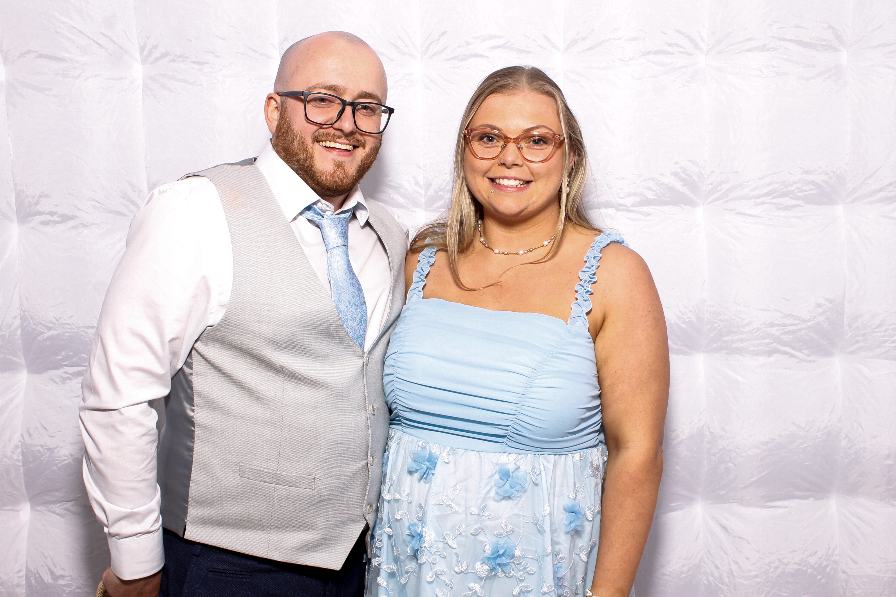 Linda & James | View more photos from the event at gallery.snapmagic.ie/u/SnapMagic/Linda-James