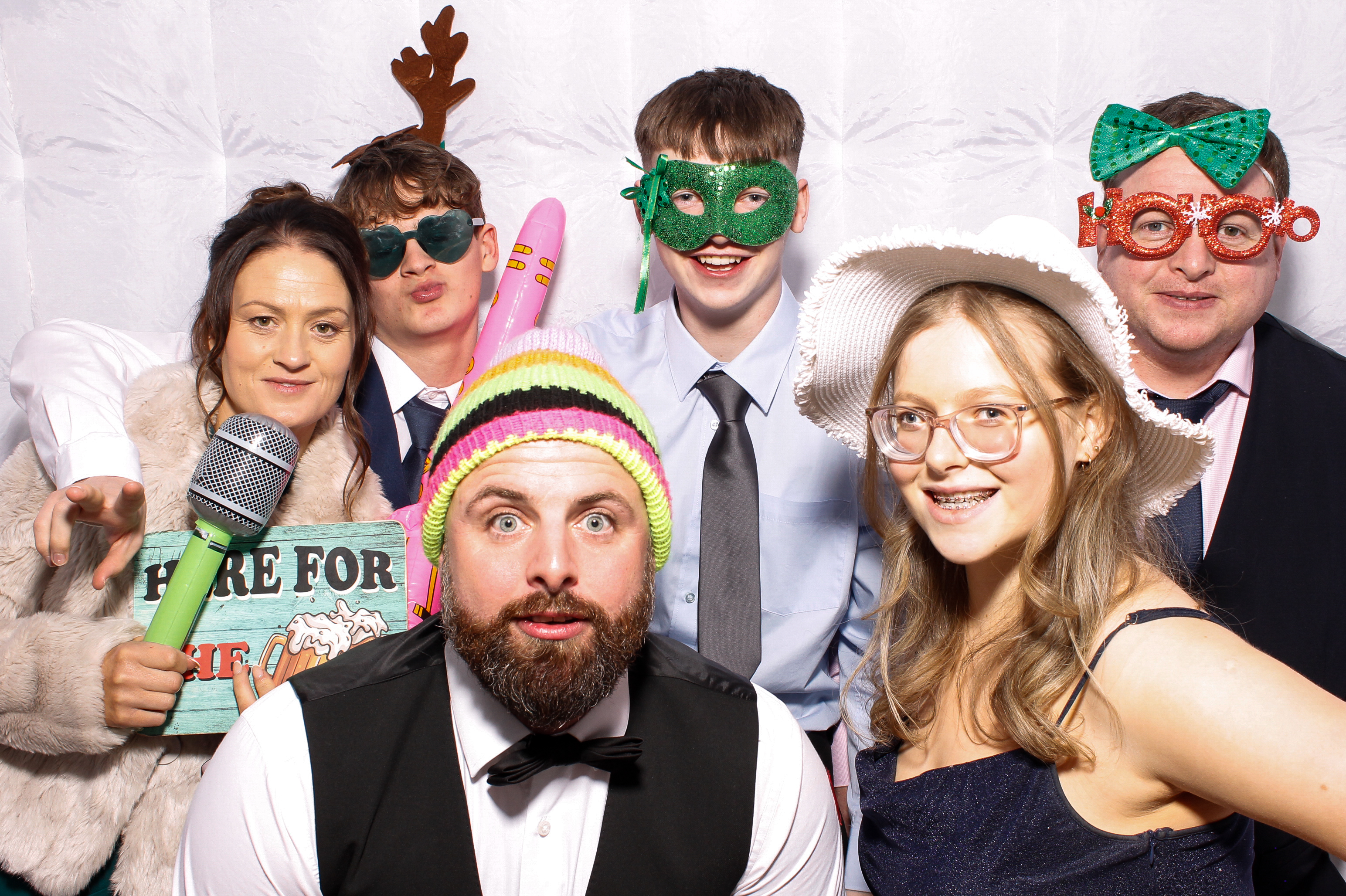 Linda & James | View more photos from the event at gallery.snapmagic.ie/u/SnapMagic/Linda-James