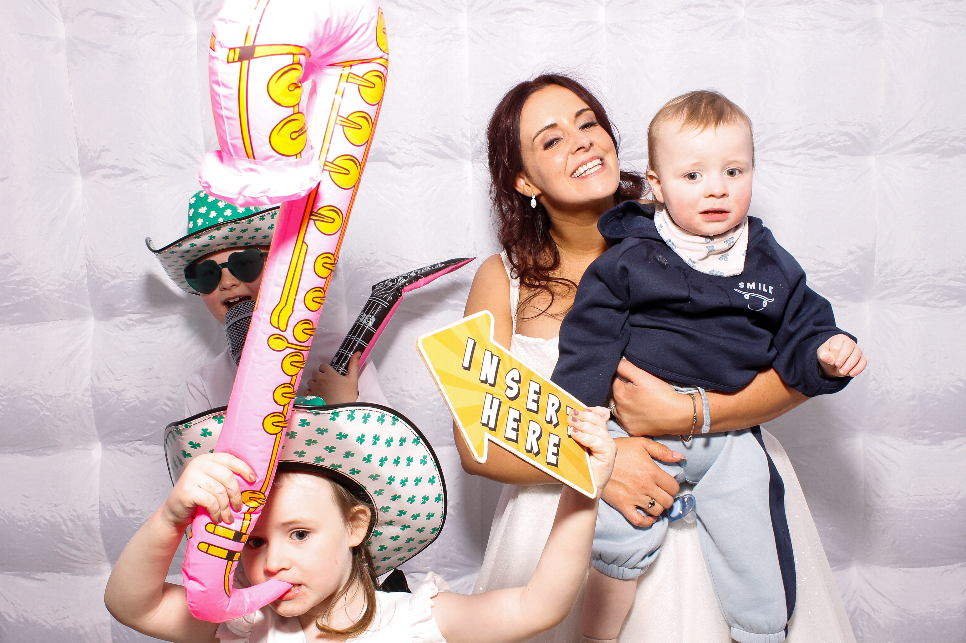 Linda & James | View more photos from the event at gallery.snapmagic.ie/u/SnapMagic/Linda-James