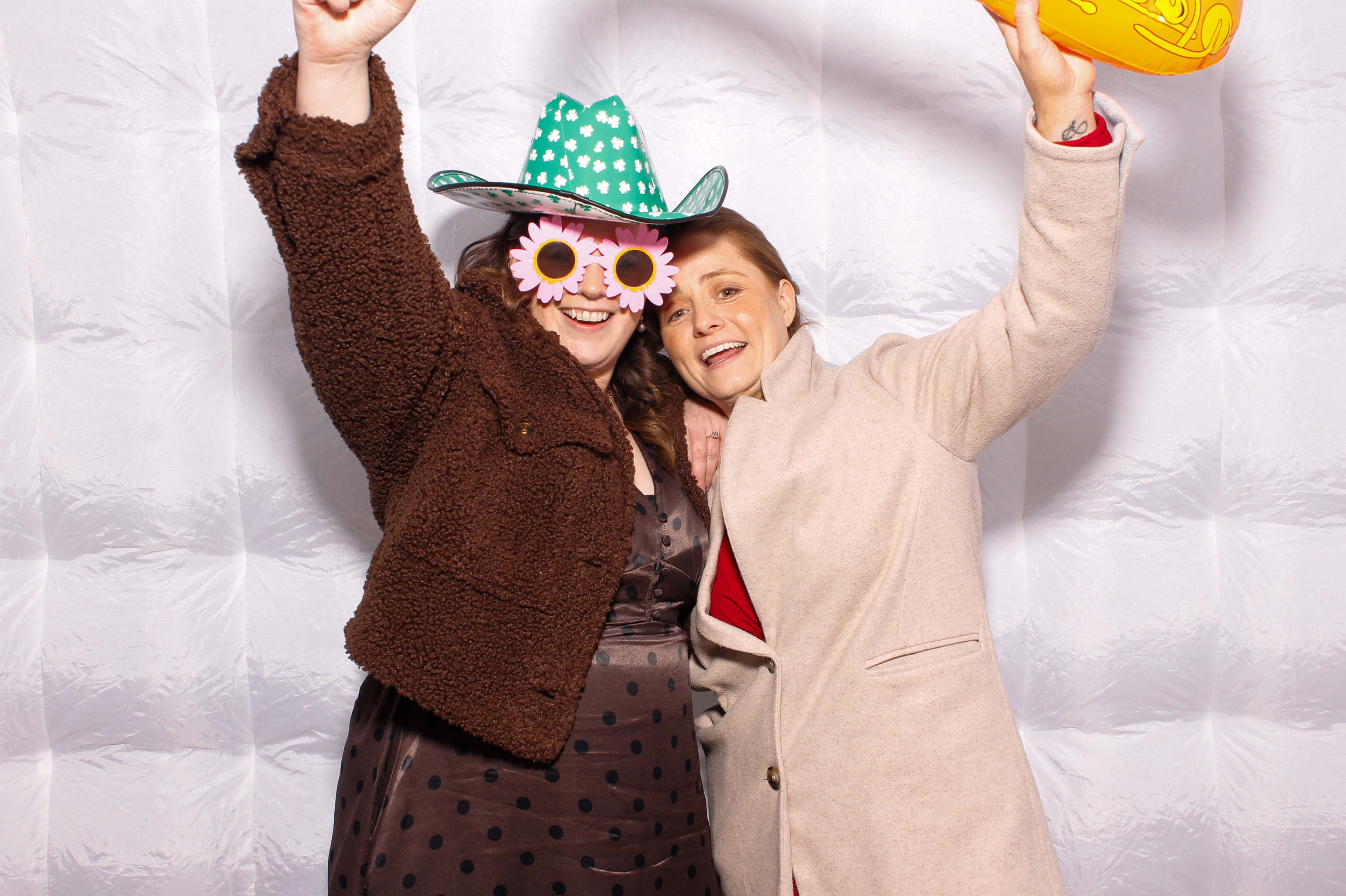 Linda & James | View more photos from the event at gallery.snapmagic.ie/u/SnapMagic/Linda-James