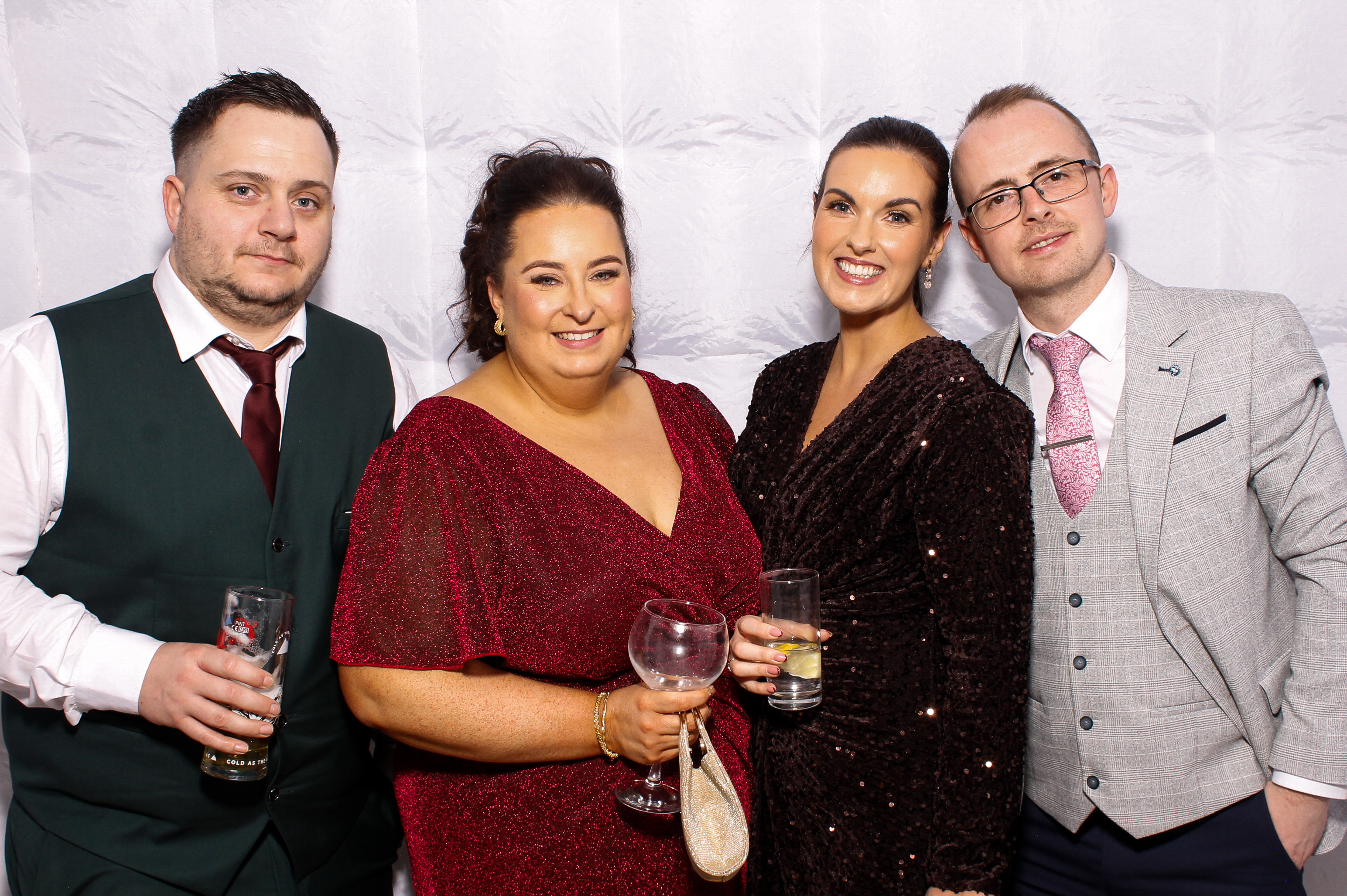 Linda & James | View more photos from the event at gallery.snapmagic.ie/u/SnapMagic/Linda-James