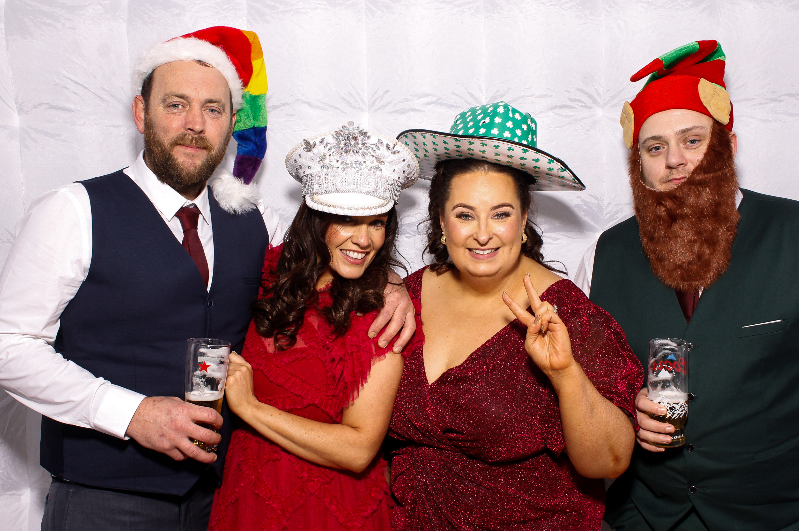 Linda & James | View more photos from the event at gallery.snapmagic.ie/u/SnapMagic/Linda-James