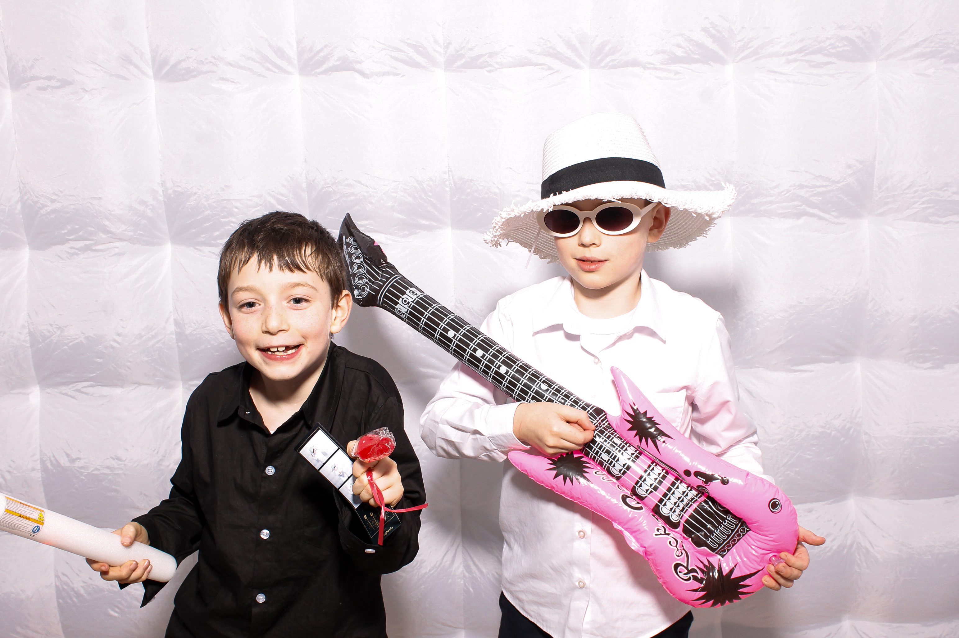 Linda & James | View more photos from the event at gallery.snapmagic.ie/u/SnapMagic/Linda-James