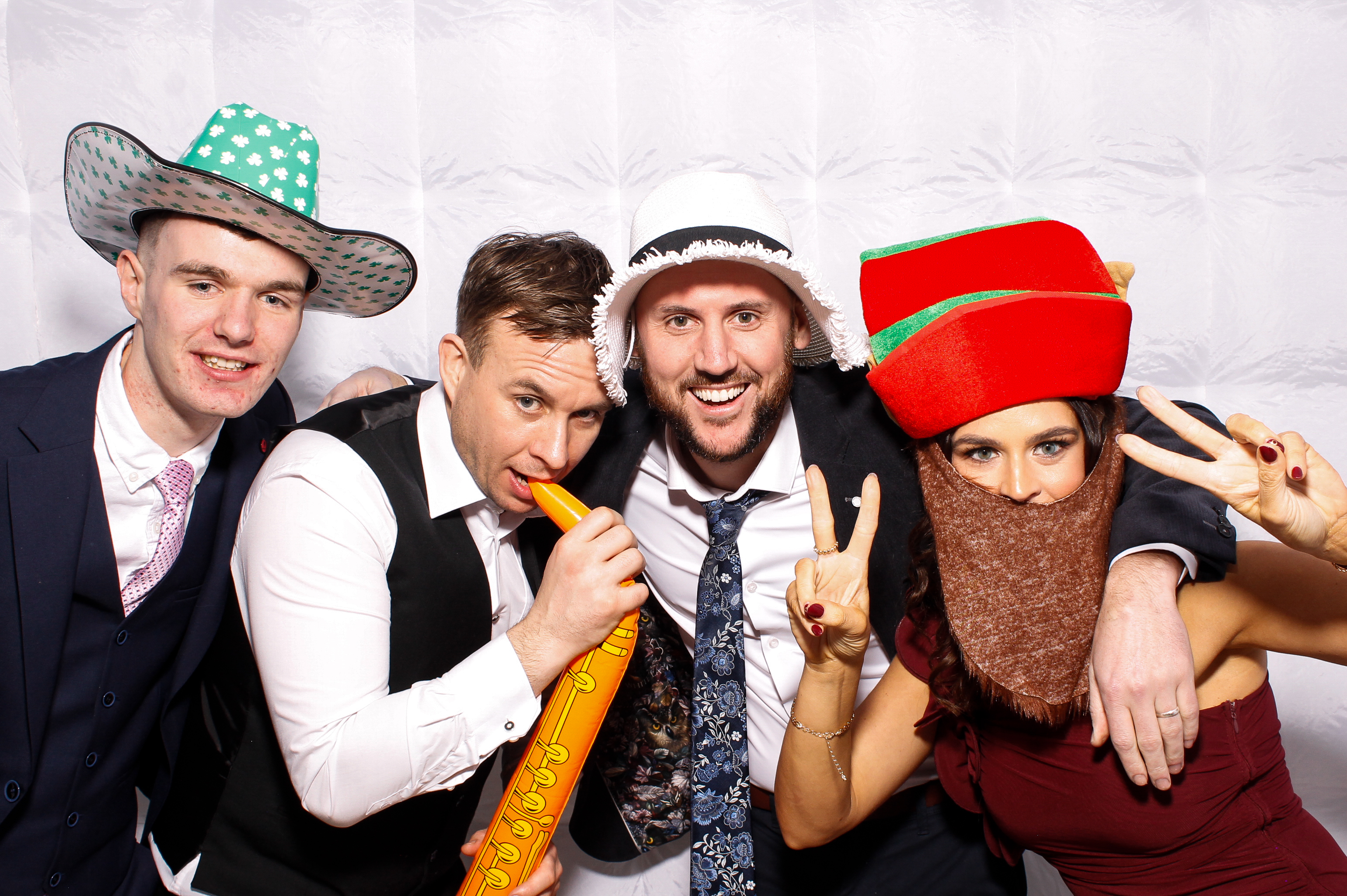 Linda & James | View more photos from the event at gallery.snapmagic.ie/u/SnapMagic/Linda-James