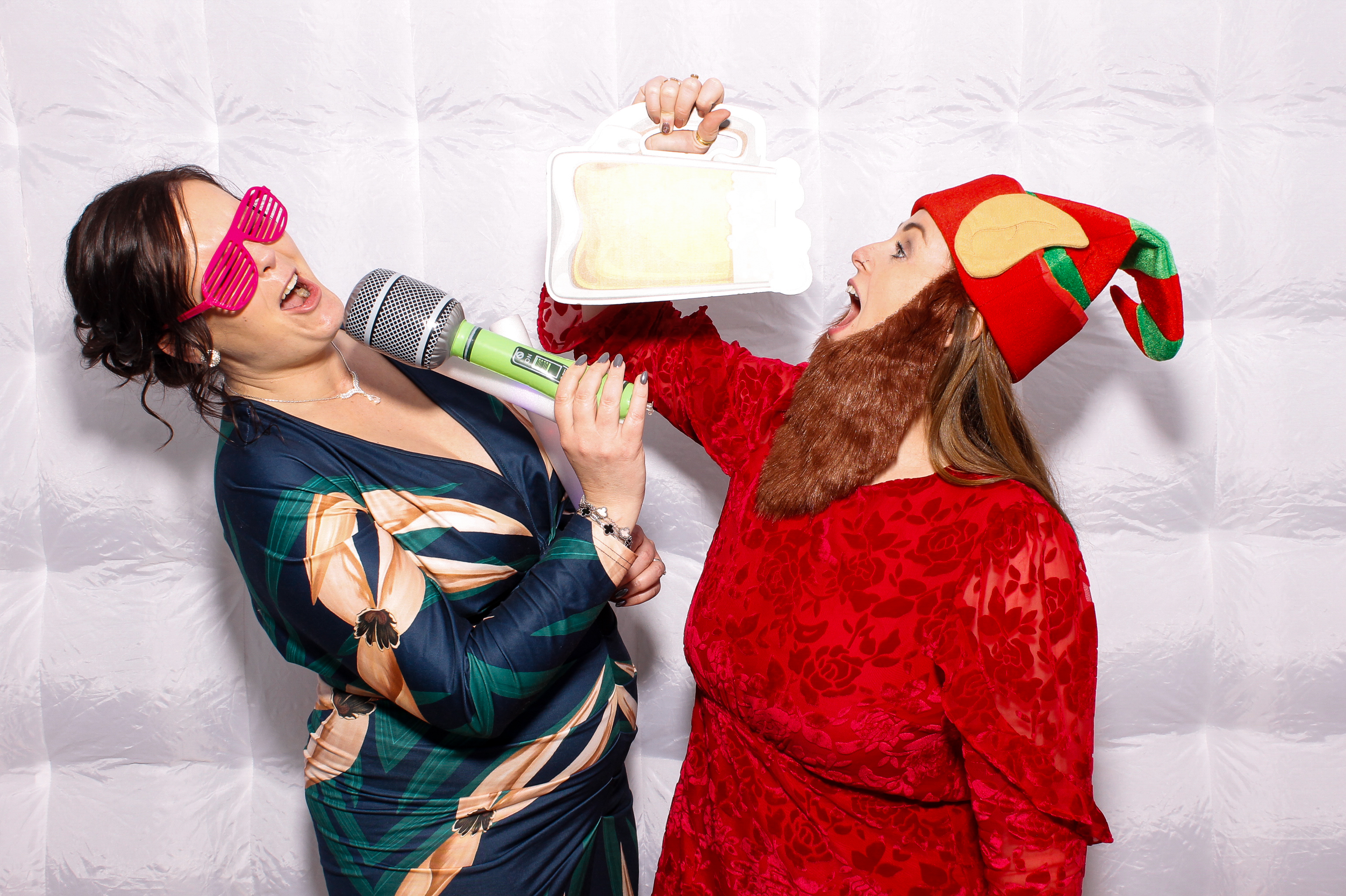 Linda & James | View more photos from the event at gallery.snapmagic.ie/u/SnapMagic/Linda-James