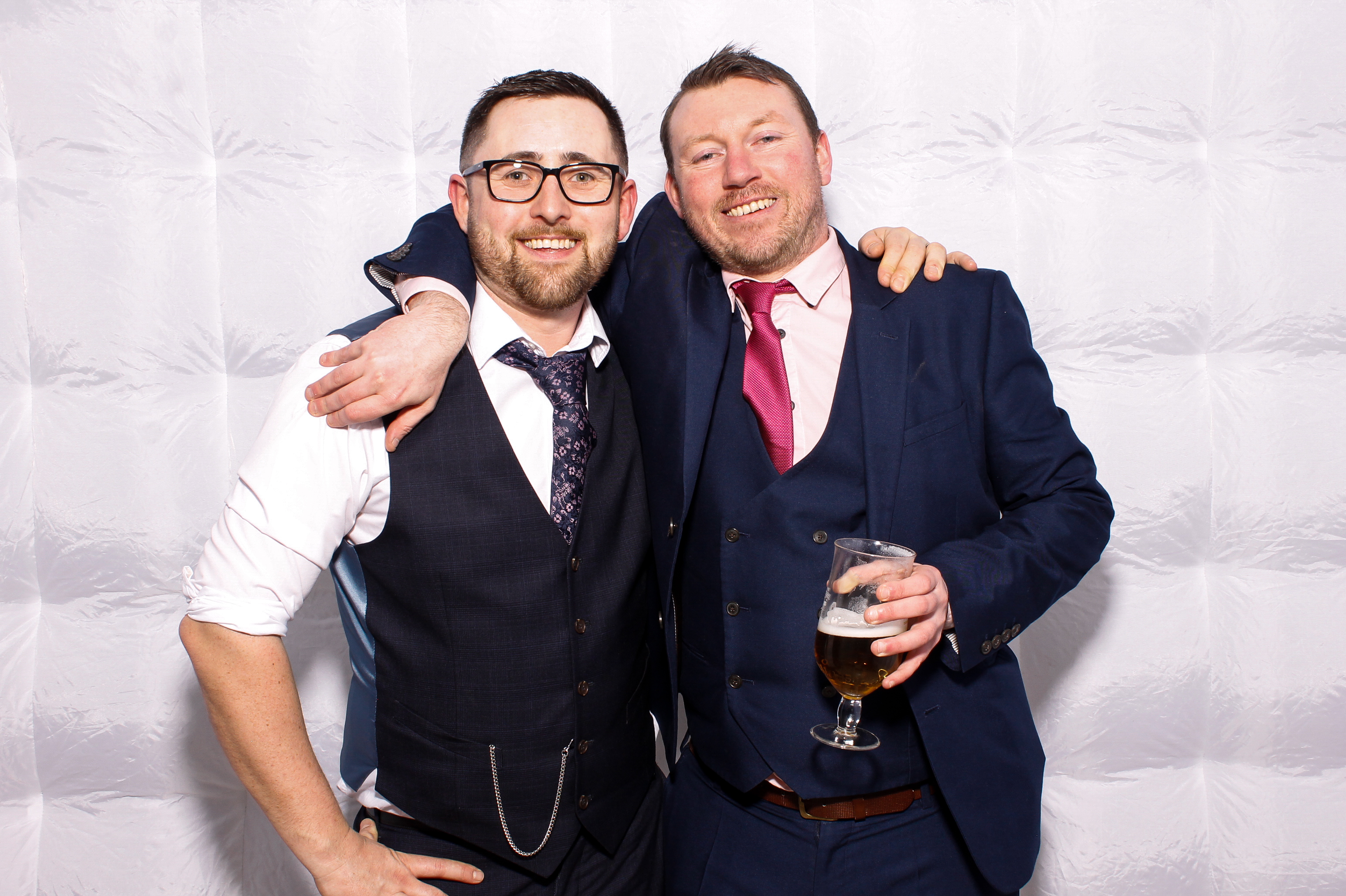 Linda & James | View more photos from the event at gallery.snapmagic.ie/u/SnapMagic/Linda-James