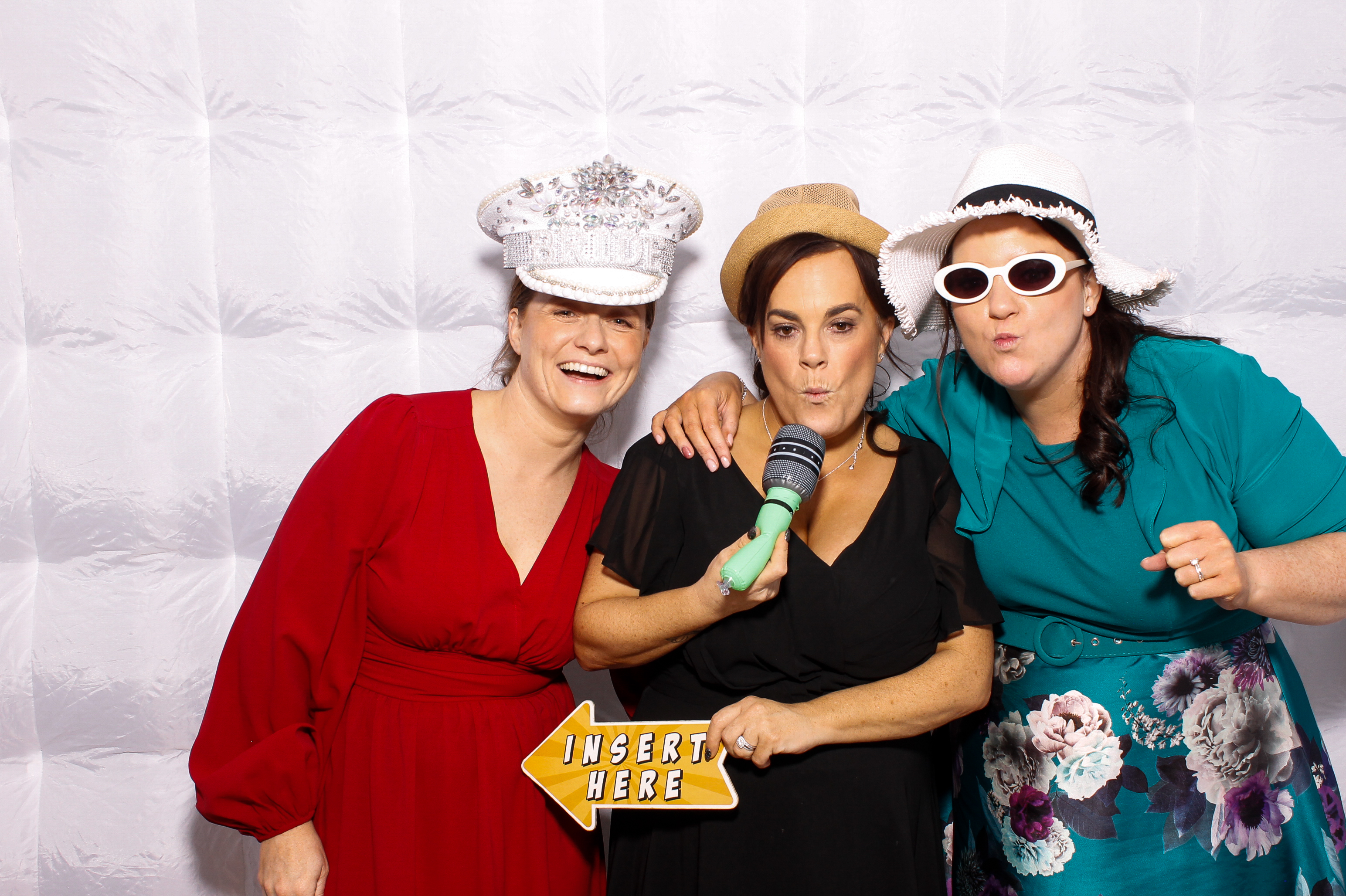 Linda & James | View more photos from the event at gallery.snapmagic.ie/u/SnapMagic/Linda-James