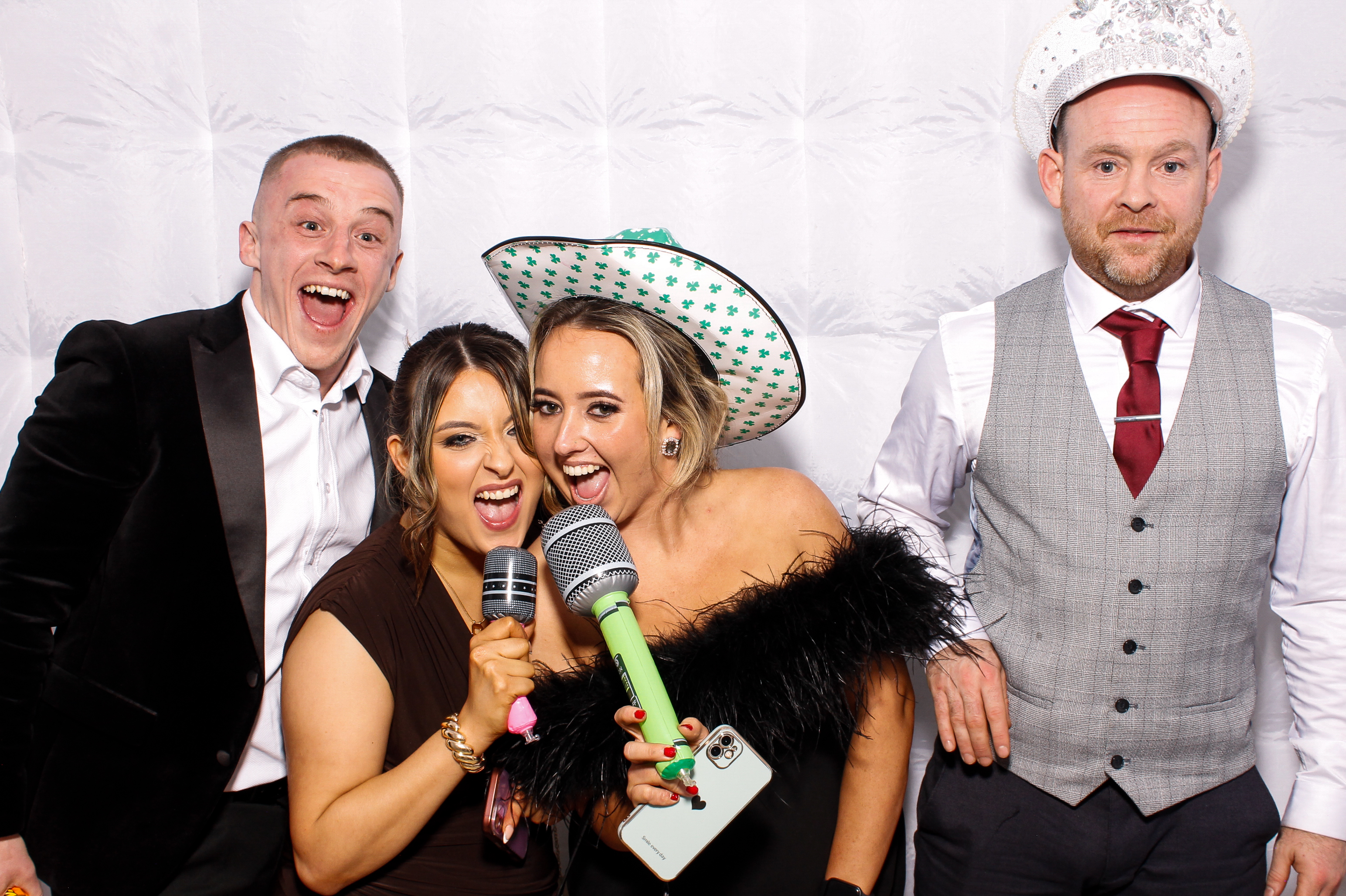 Linda & James | View more photos from the event at gallery.snapmagic.ie/u/SnapMagic/Linda-James