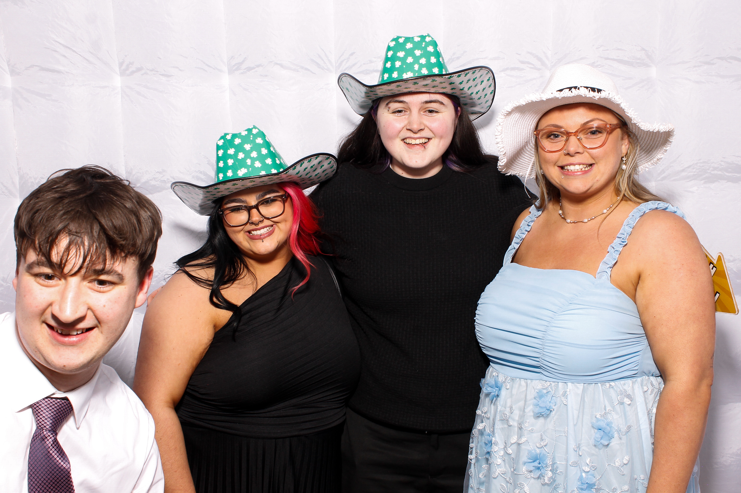 Linda & James | View more photos from the event at gallery.snapmagic.ie/u/SnapMagic/Linda-James