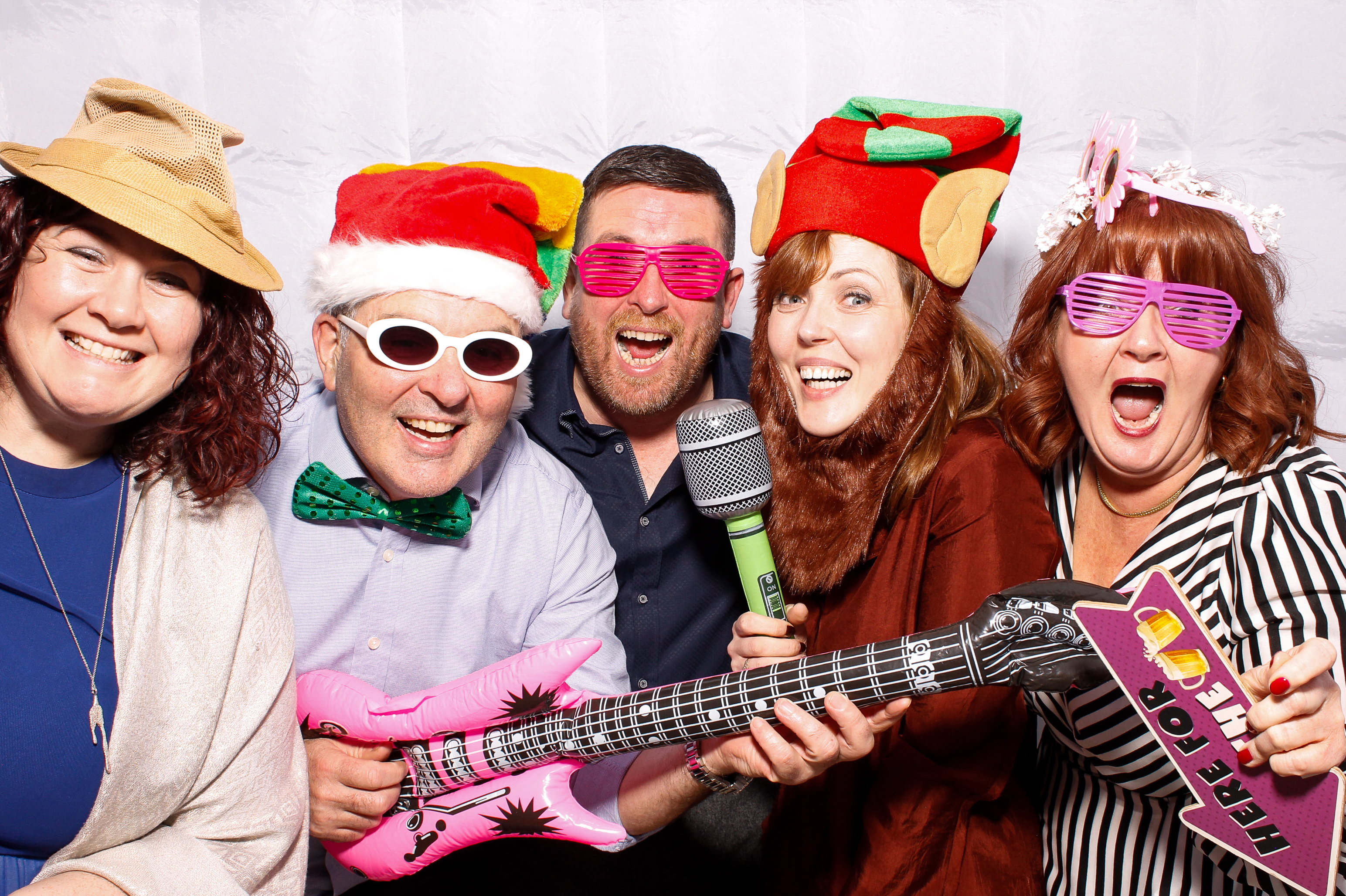 Linda & James | View more photos from the event at gallery.snapmagic.ie/u/SnapMagic/Linda-James