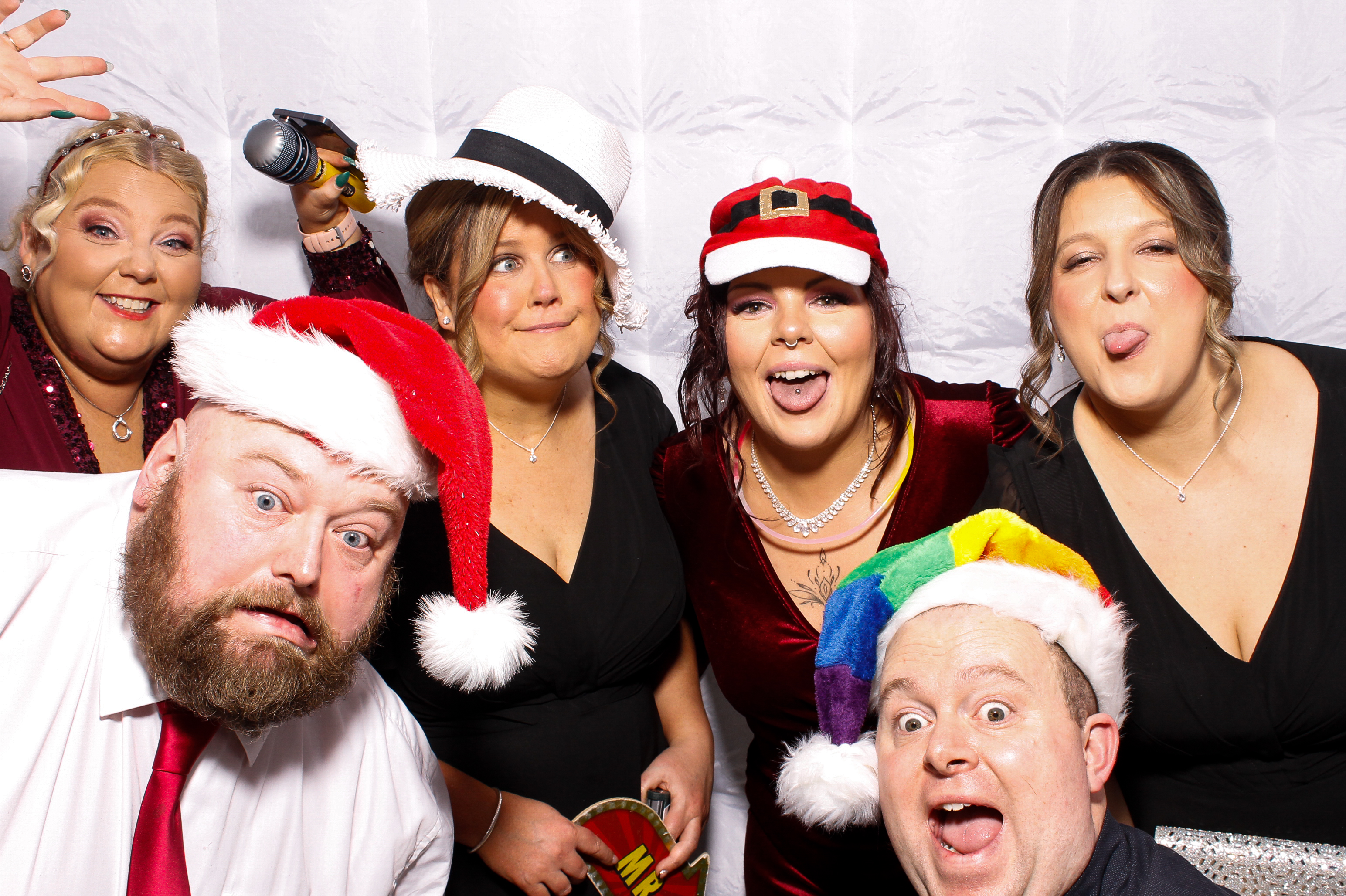 Linda & James | View more photos from the event at gallery.snapmagic.ie/u/SnapMagic/Linda-James