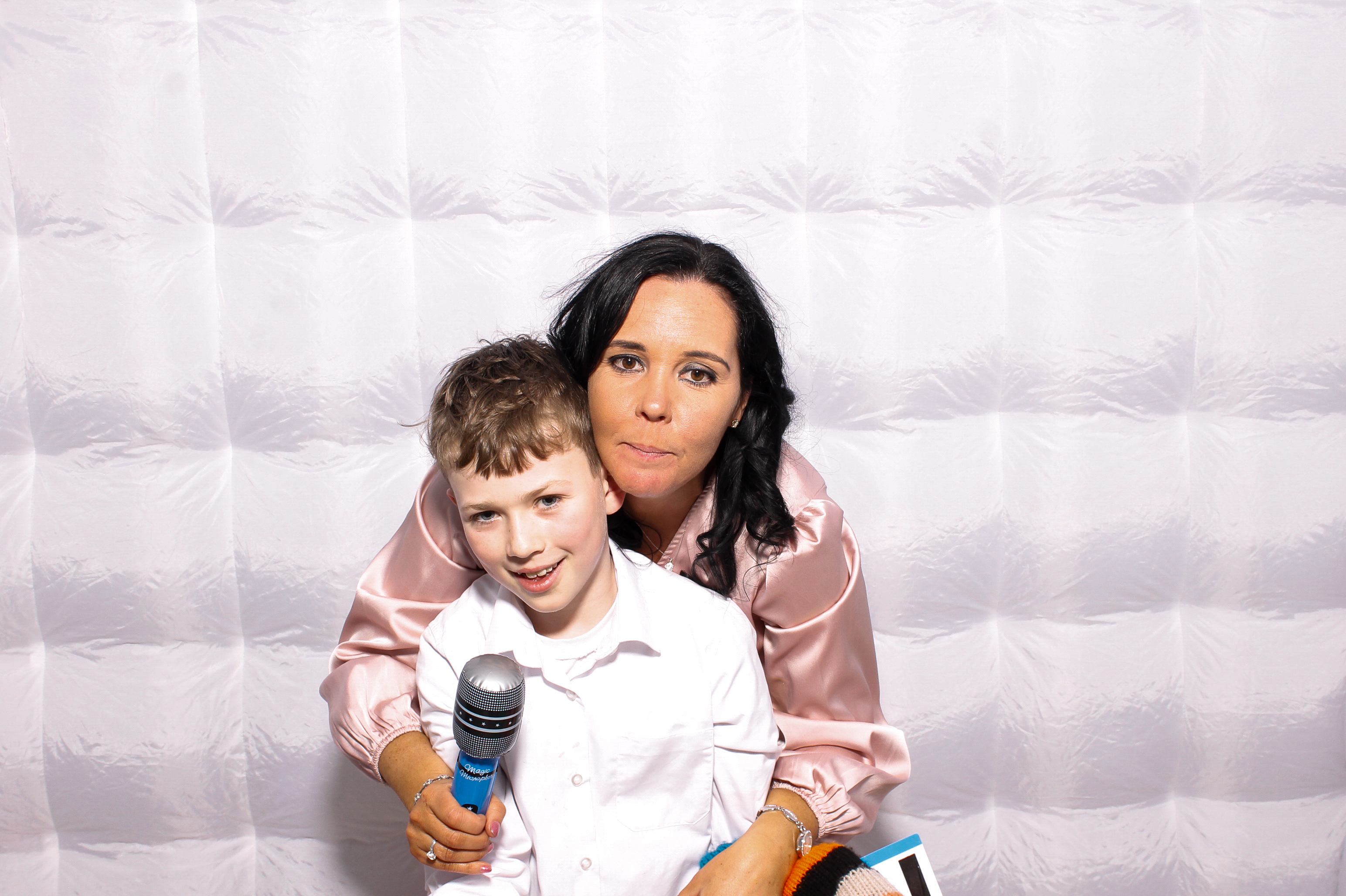 Linda & James | View more photos from the event at gallery.snapmagic.ie/u/SnapMagic/Linda-James