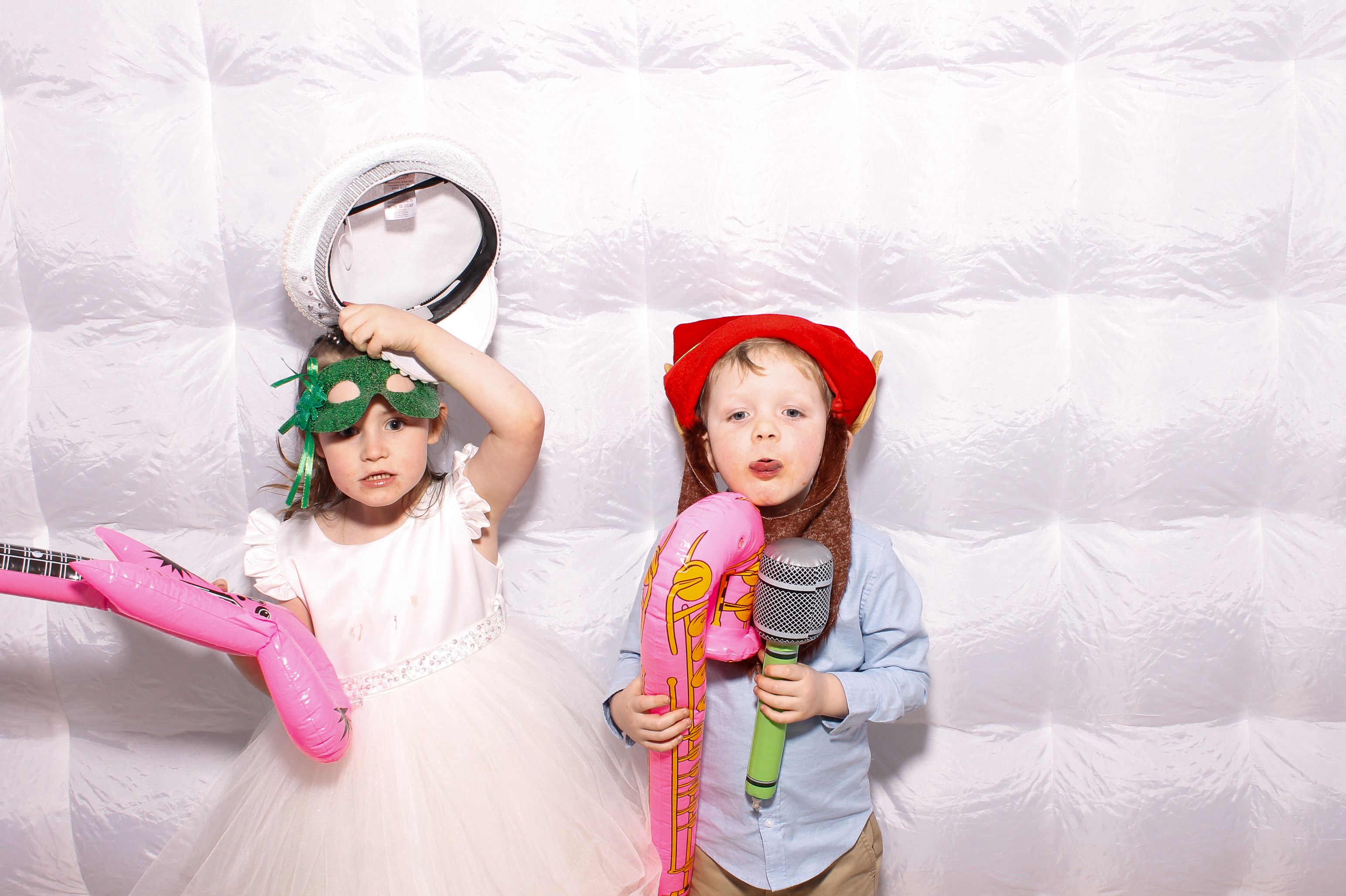 Linda & James | View more photos from the event at gallery.snapmagic.ie/u/SnapMagic/Linda-James