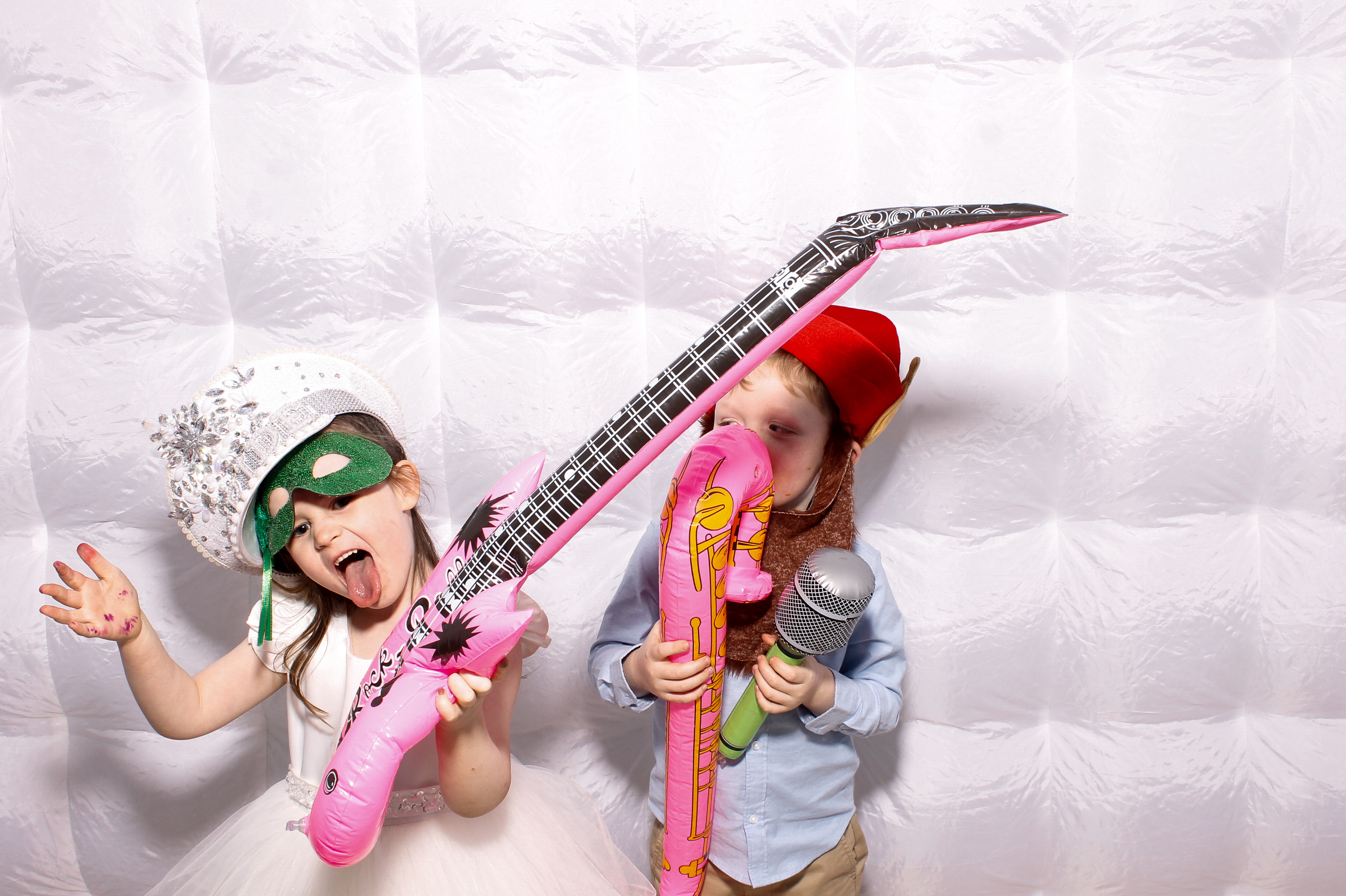 Linda & James | View more photos from the event at gallery.snapmagic.ie/u/SnapMagic/Linda-James