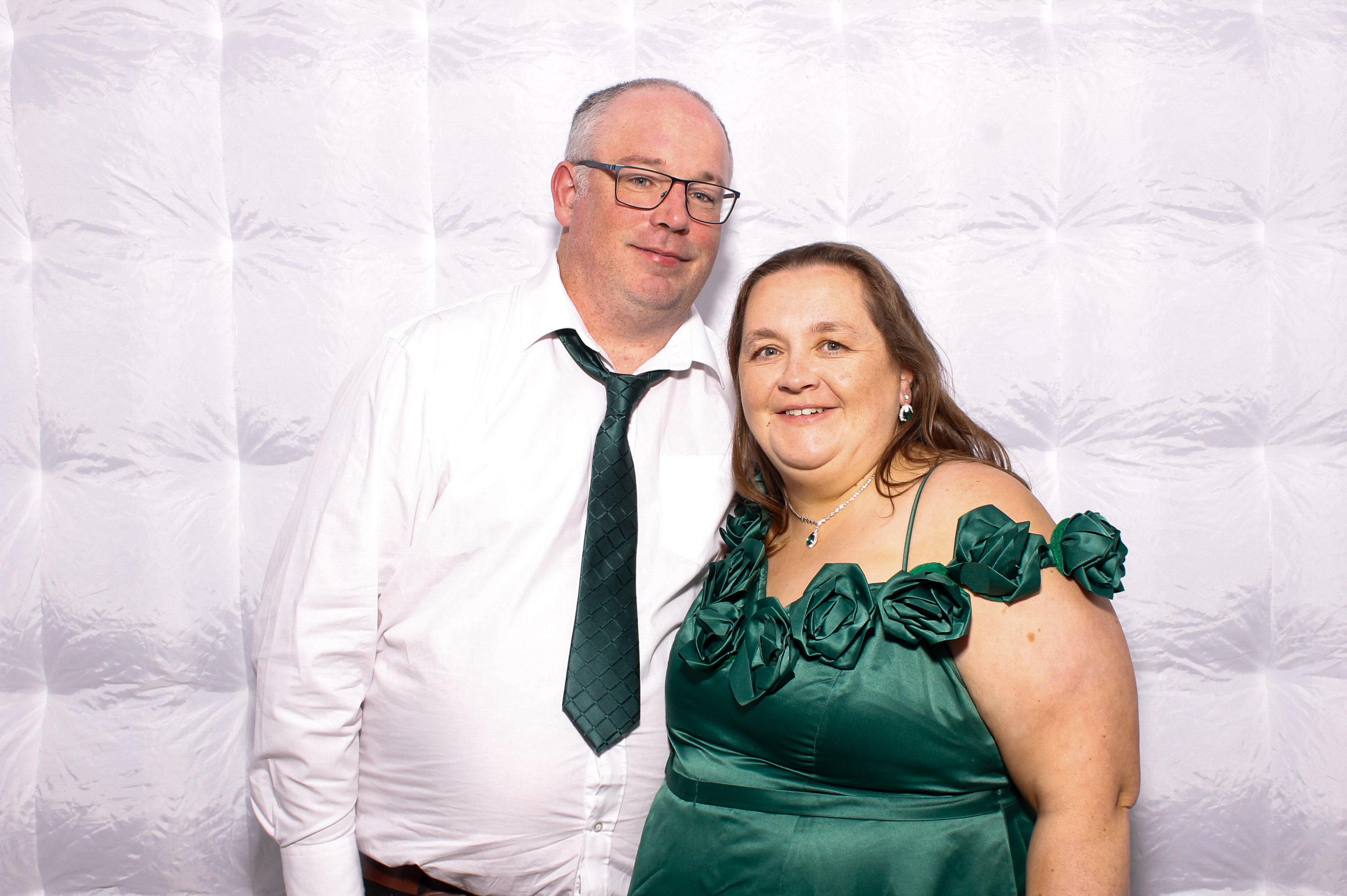 Linda & James | View more photos from the event at gallery.snapmagic.ie/u/SnapMagic/Linda-James