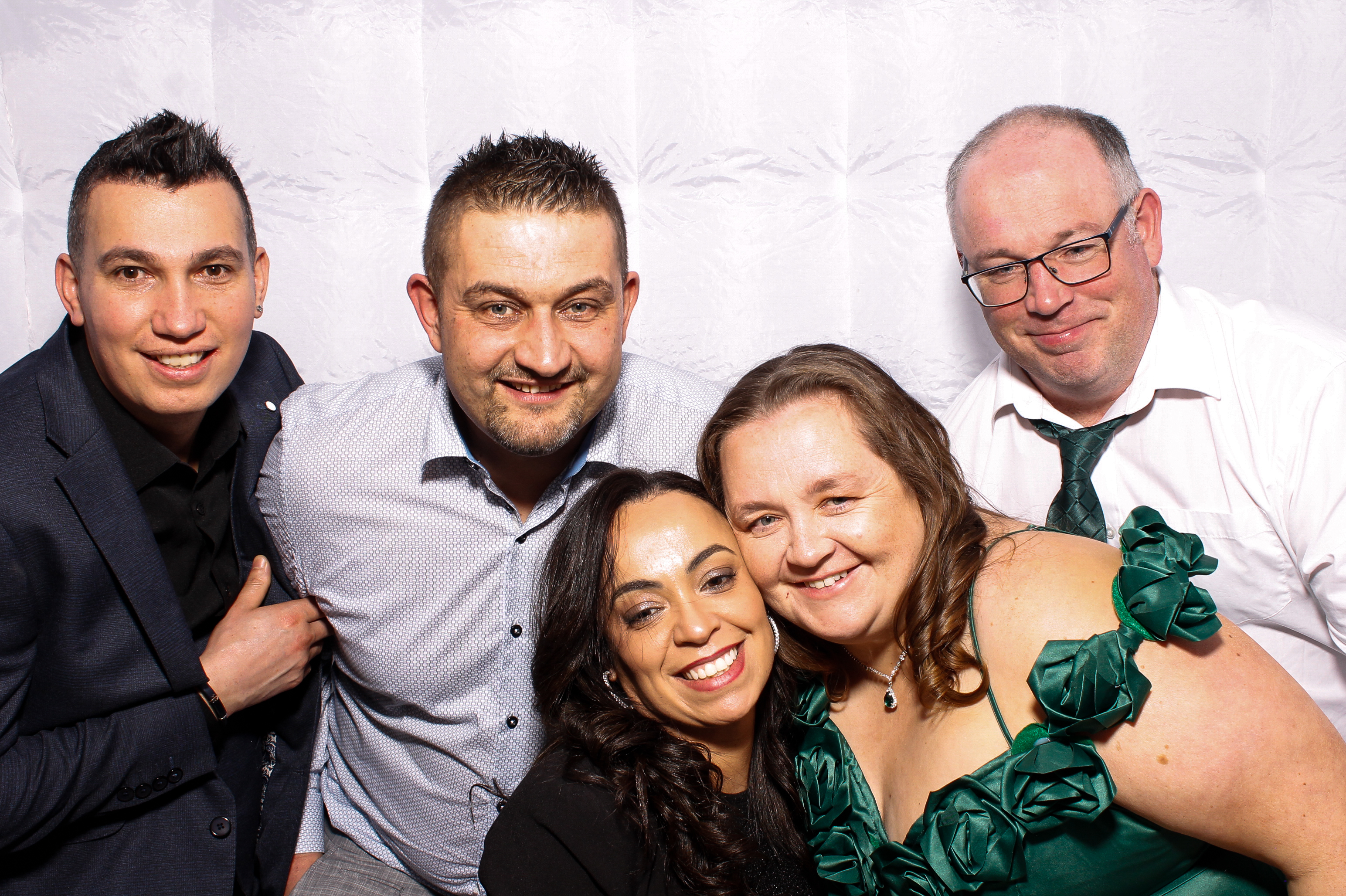 Linda & James | View more photos from the event at gallery.snapmagic.ie/u/SnapMagic/Linda-James