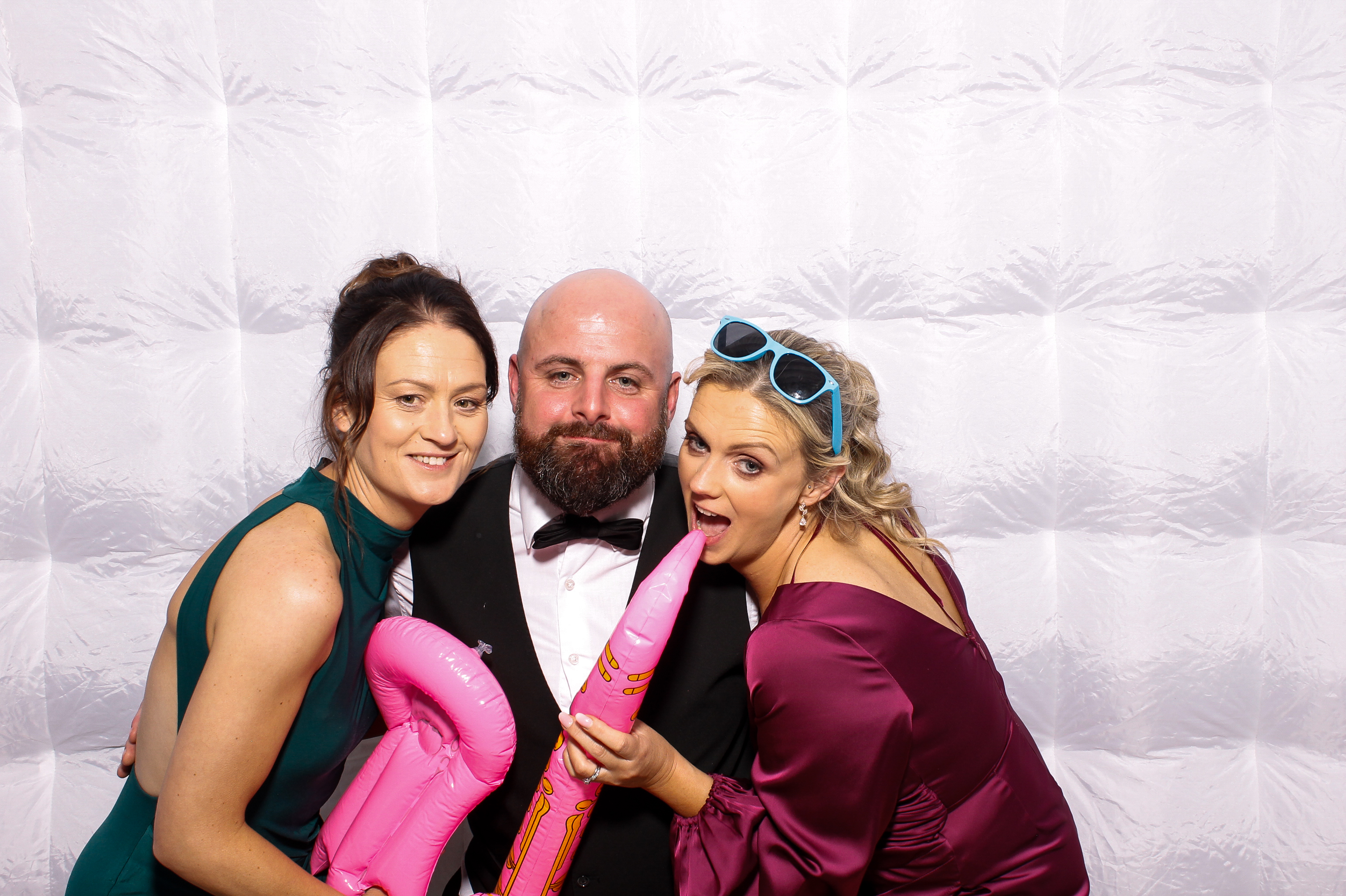 Linda & James | View more photos from the event at gallery.snapmagic.ie/u/SnapMagic/Linda-James