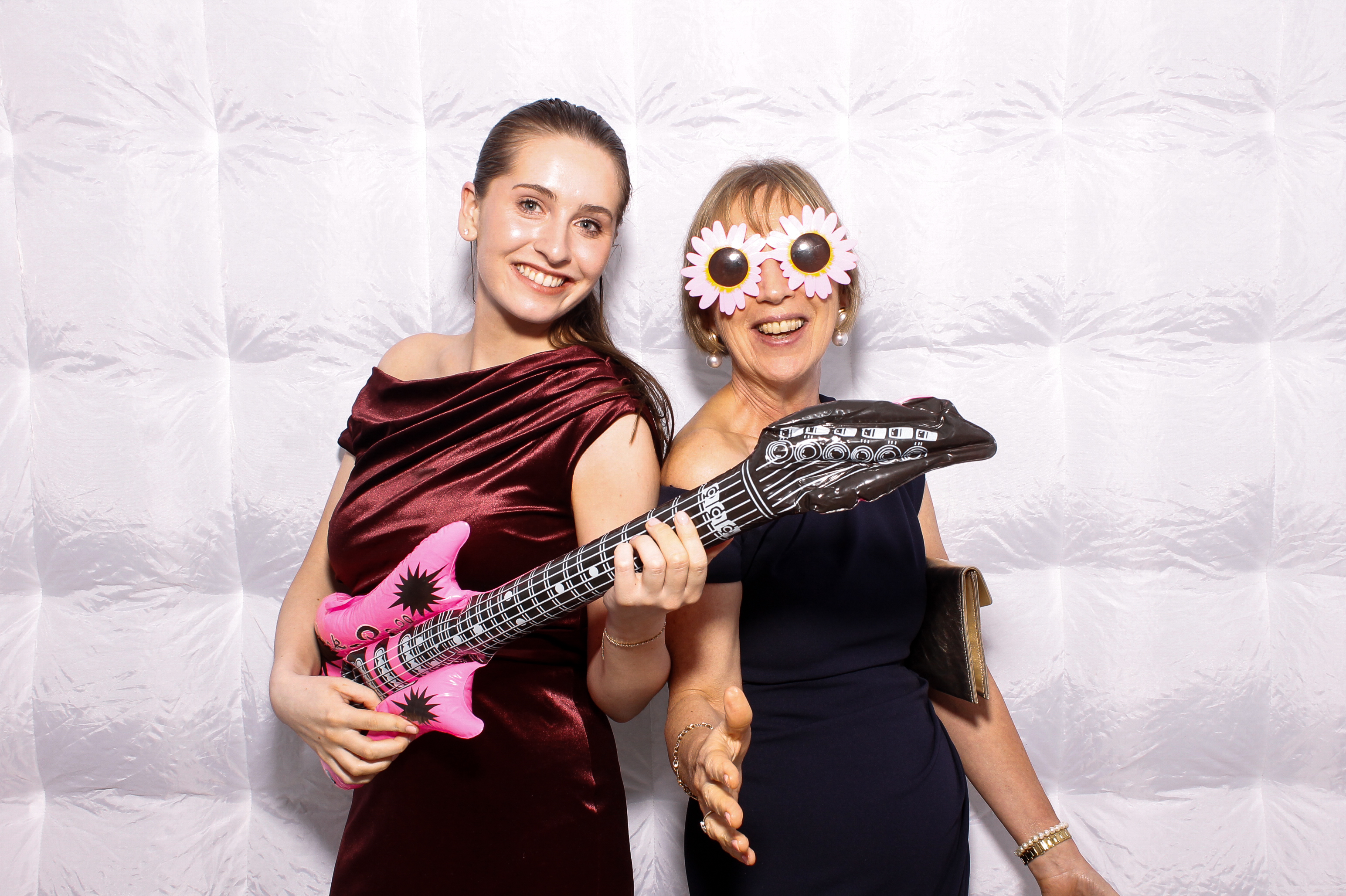 Linda & James | View more photos from the event at gallery.snapmagic.ie/u/SnapMagic/Linda-James