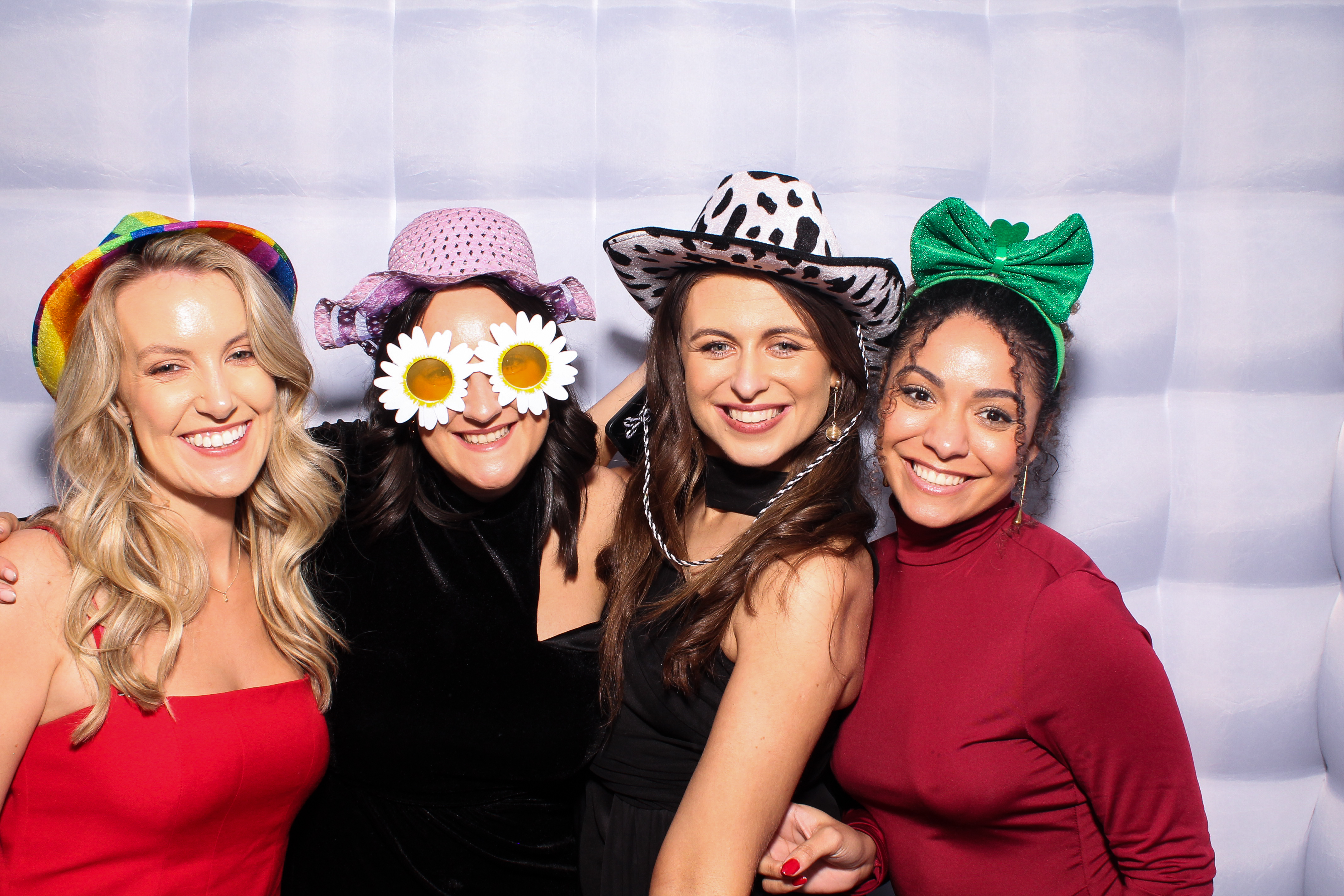 Louise & Niall | View more photos from the event at gallery.snapmagic.ie/u/SnapMagic/Louise-Niall