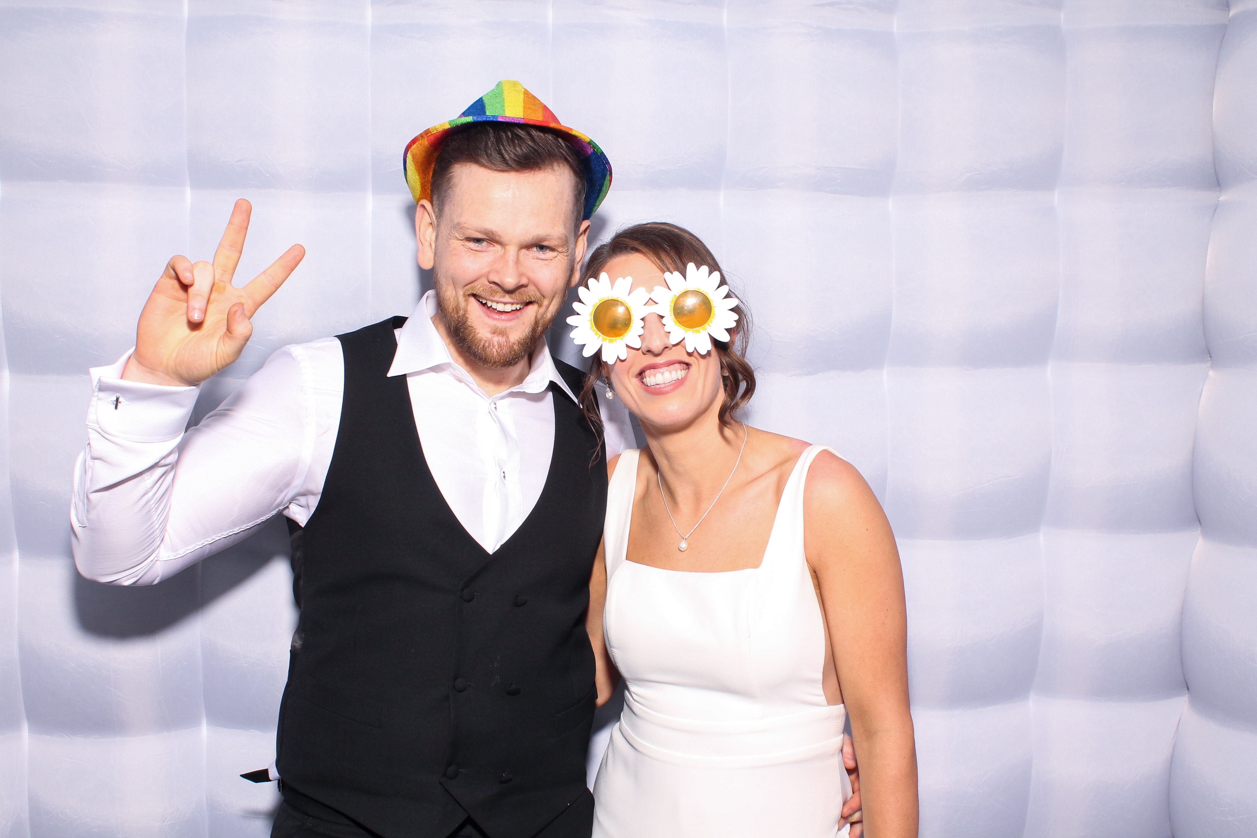 Louise & Niall | View more photos from the event at gallery.snapmagic.ie/u/SnapMagic/Louise-Niall