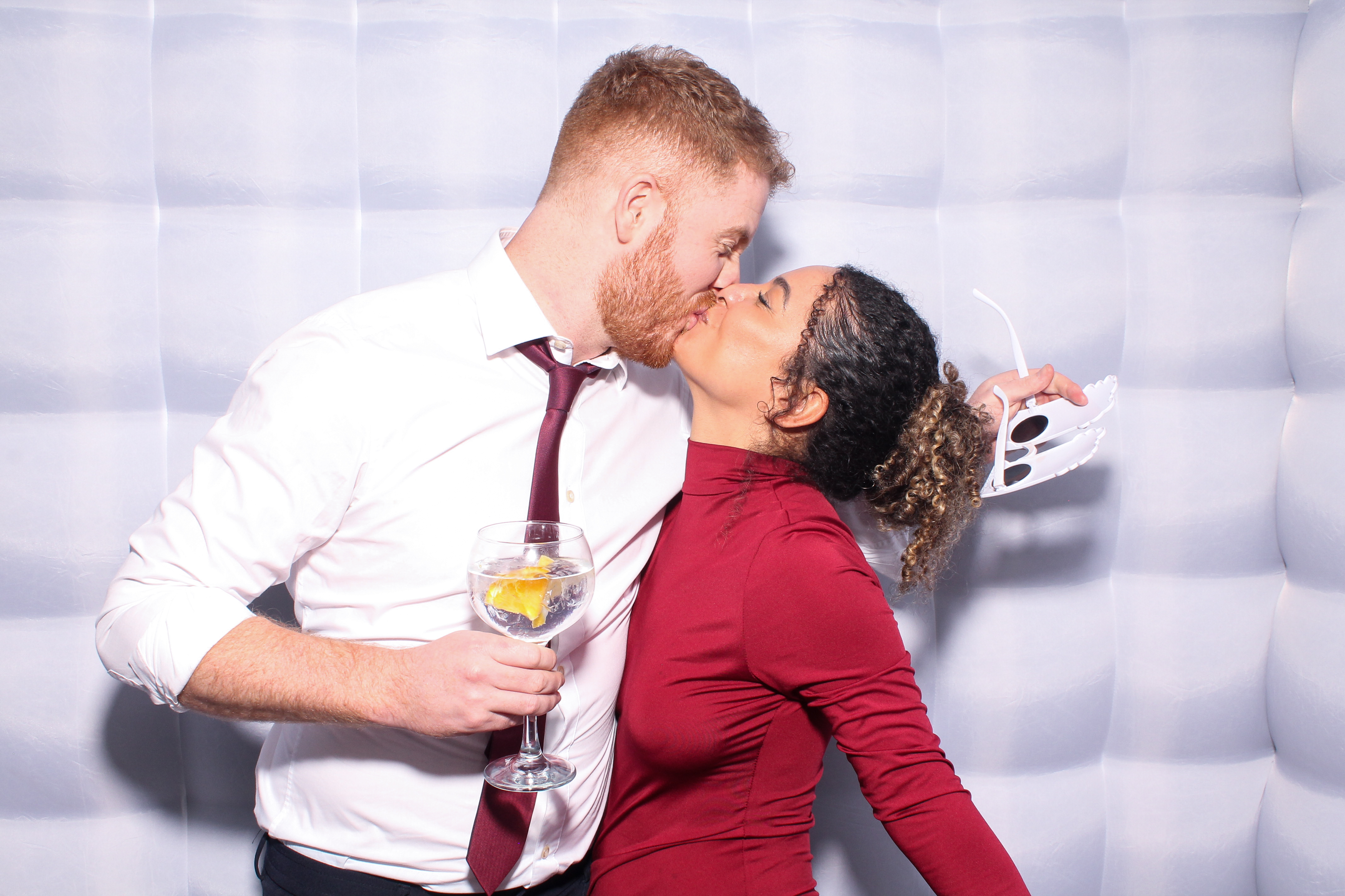 Louise & Niall | View more photos from the event at gallery.snapmagic.ie/u/SnapMagic/Louise-Niall