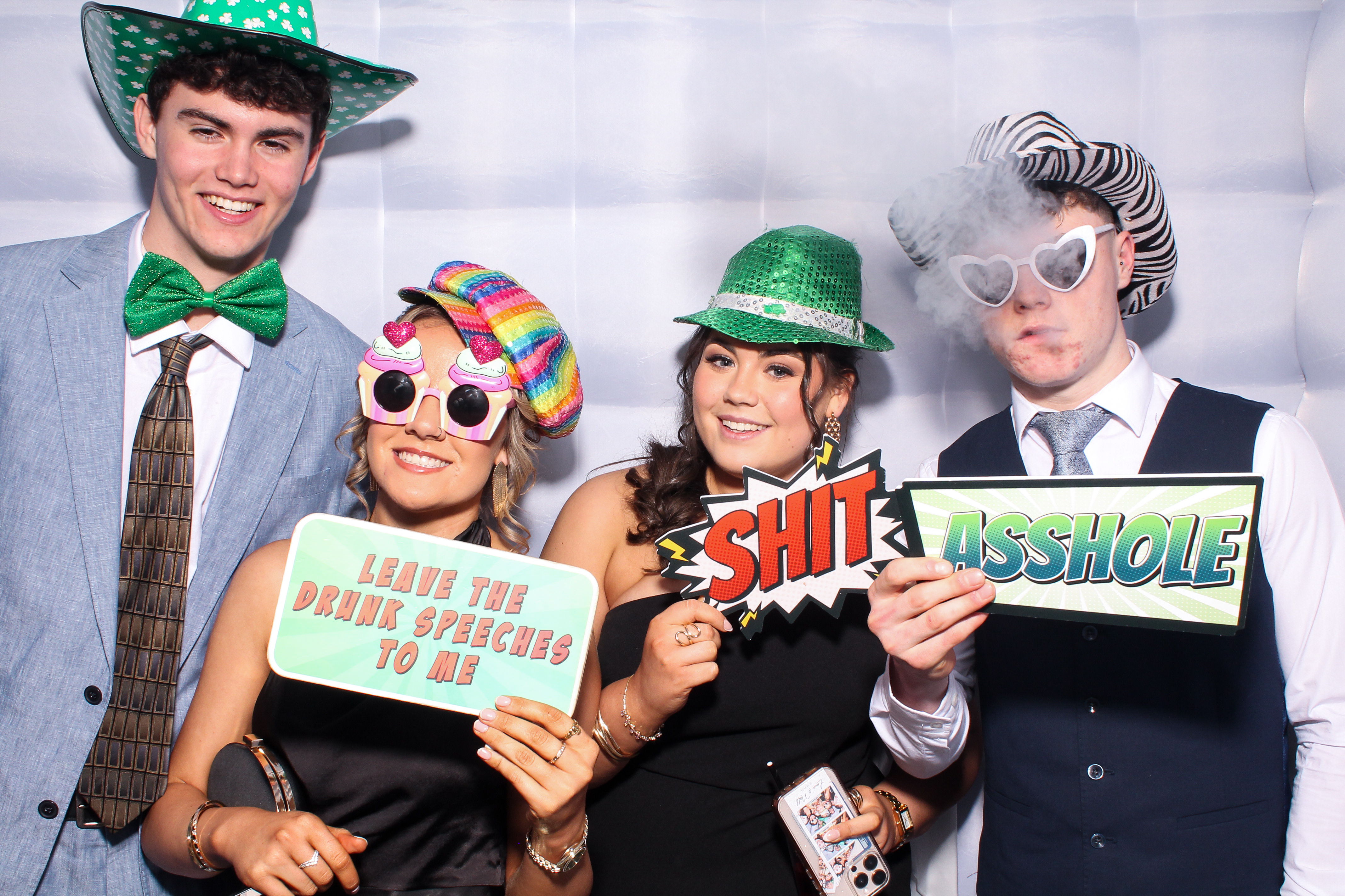 Louise & Niall | View more photos from the event at gallery.snapmagic.ie/u/SnapMagic/Louise-Niall