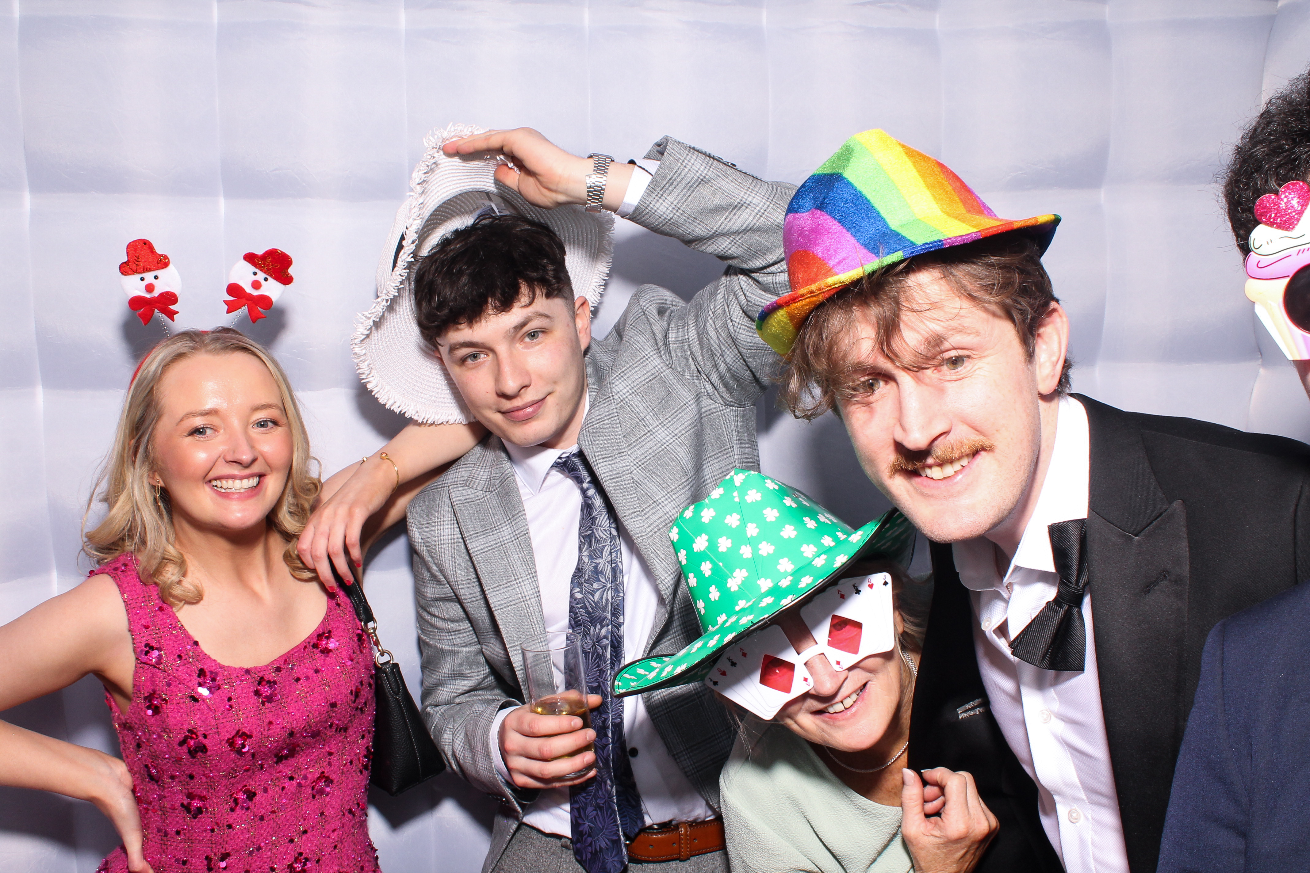 Louise & Niall | View more photos from the event at gallery.snapmagic.ie/u/SnapMagic/Louise-Niall