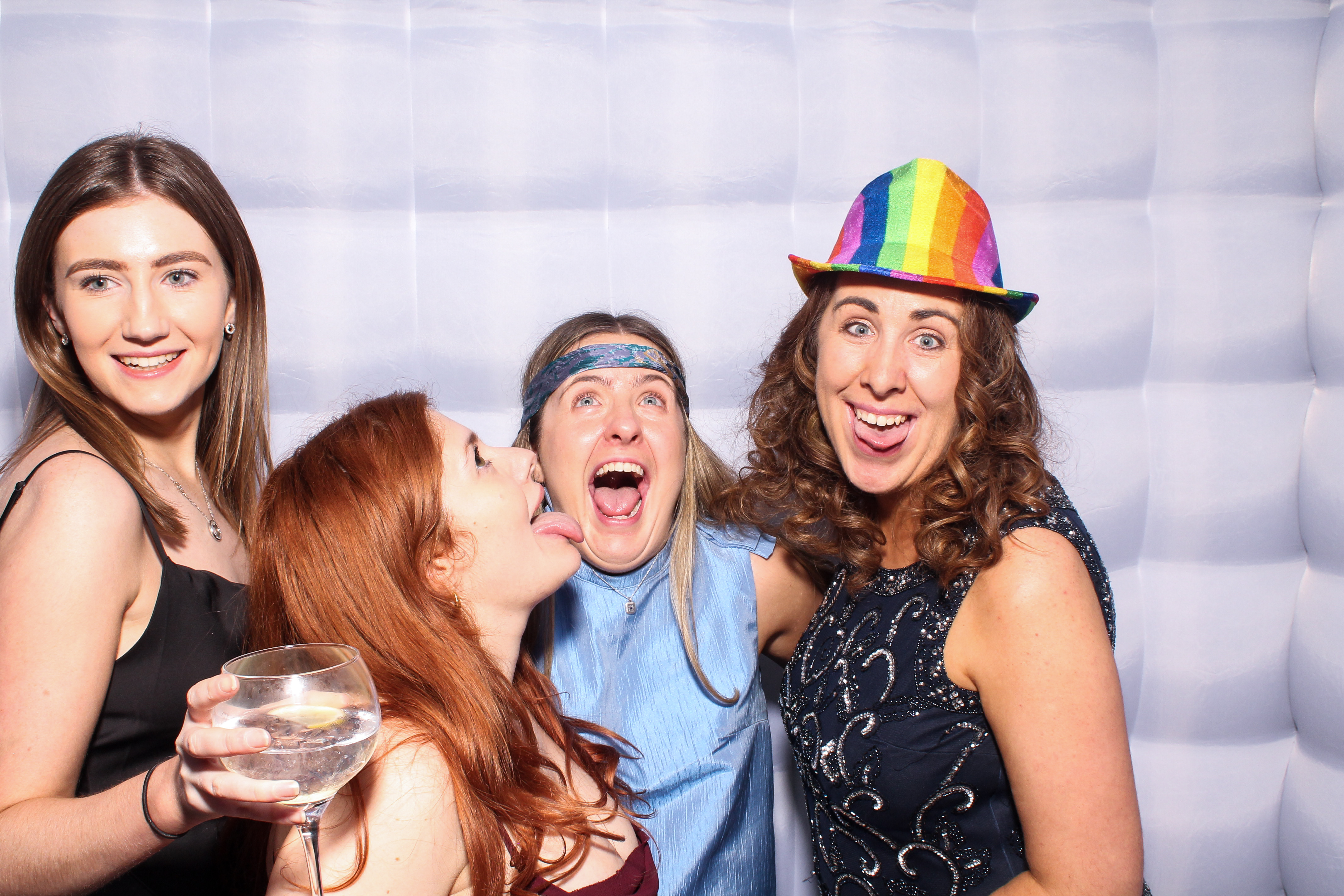 Louise & Niall | View more photos from the event at gallery.snapmagic.ie/u/SnapMagic/Louise-Niall