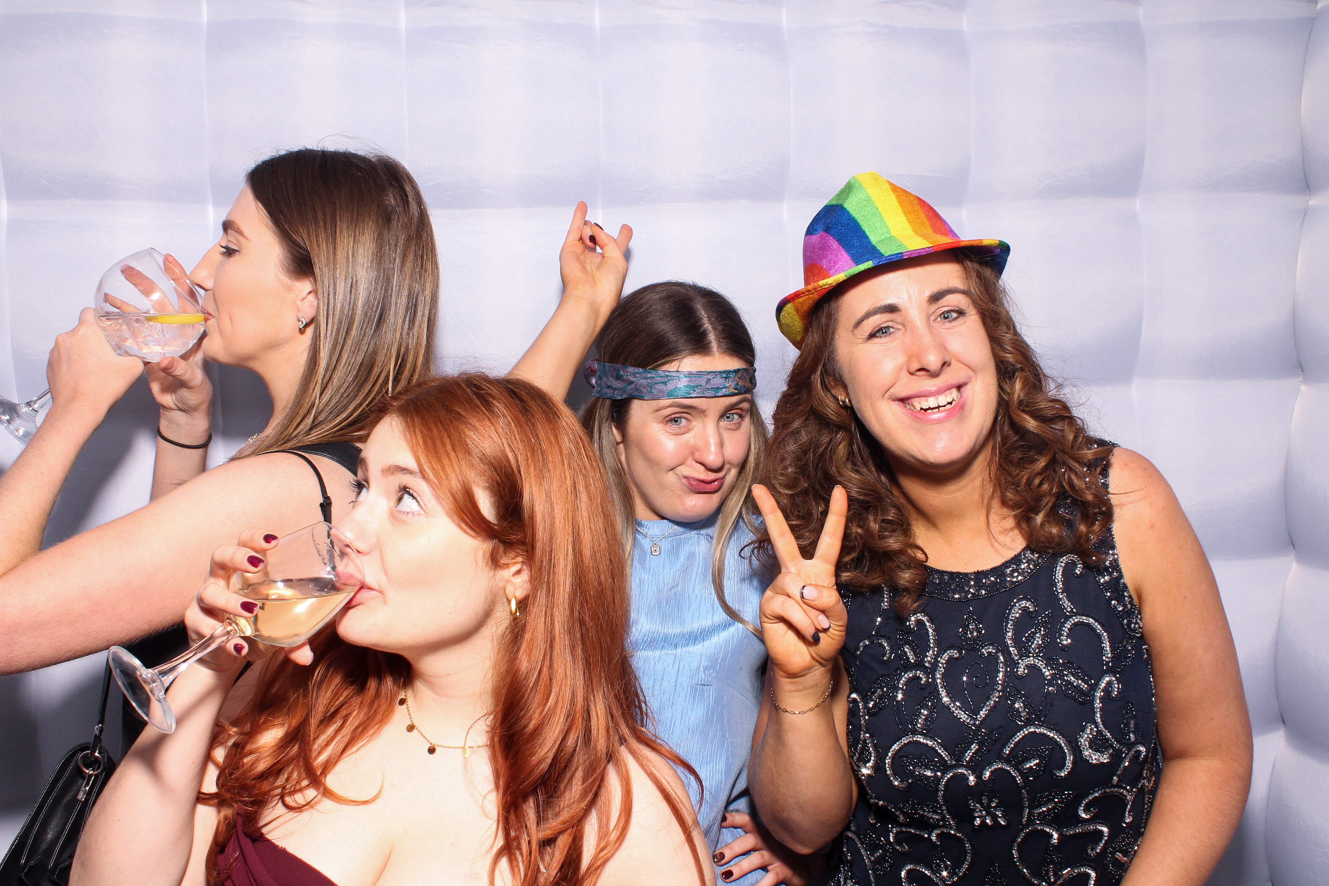 Louise & Niall | View more photos from the event at gallery.snapmagic.ie/u/SnapMagic/Louise-Niall