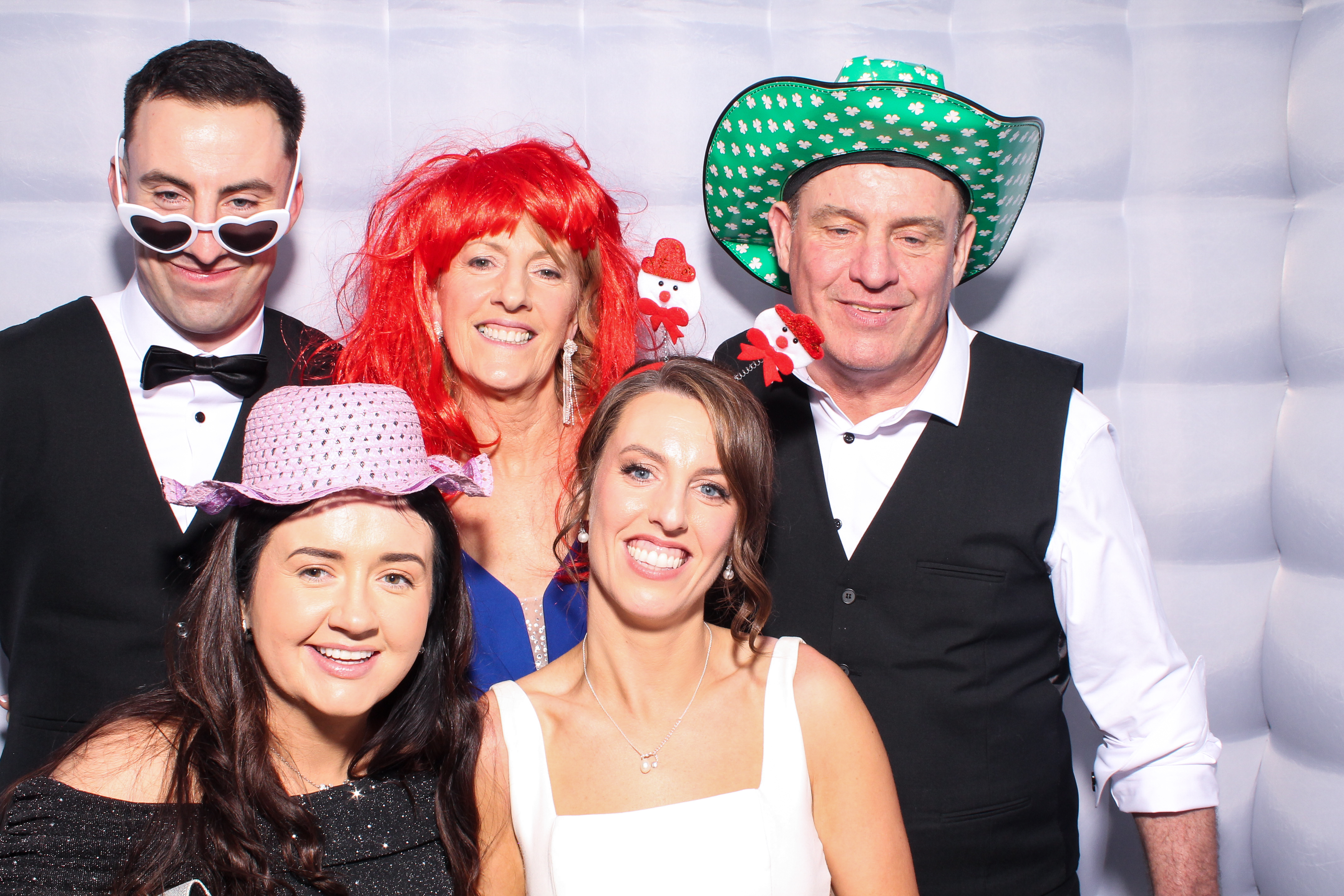 Louise & Niall | View more photos from the event at gallery.snapmagic.ie/u/SnapMagic/Louise-Niall