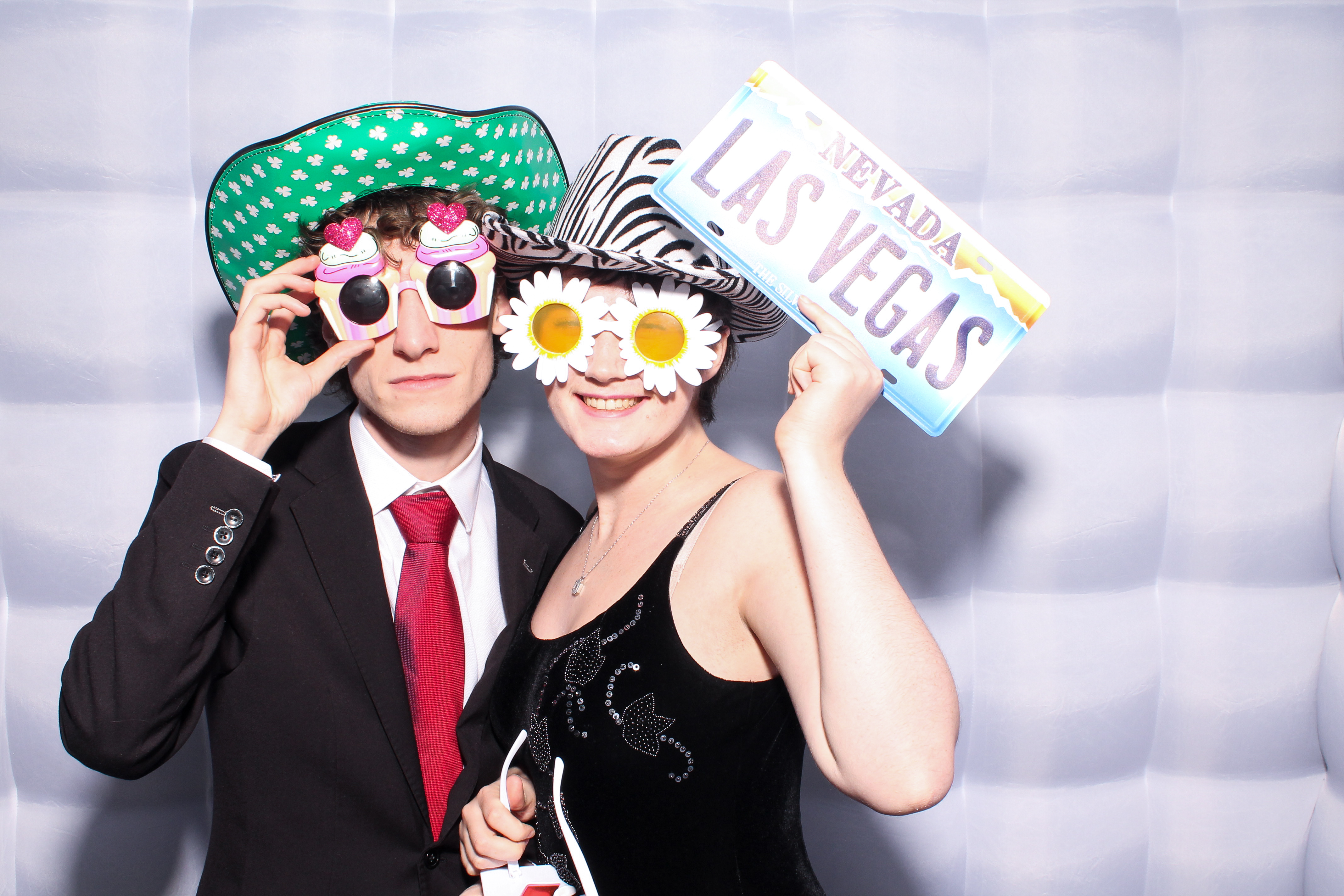 Louise & Niall | View more photos from the event at gallery.snapmagic.ie/u/SnapMagic/Louise-Niall