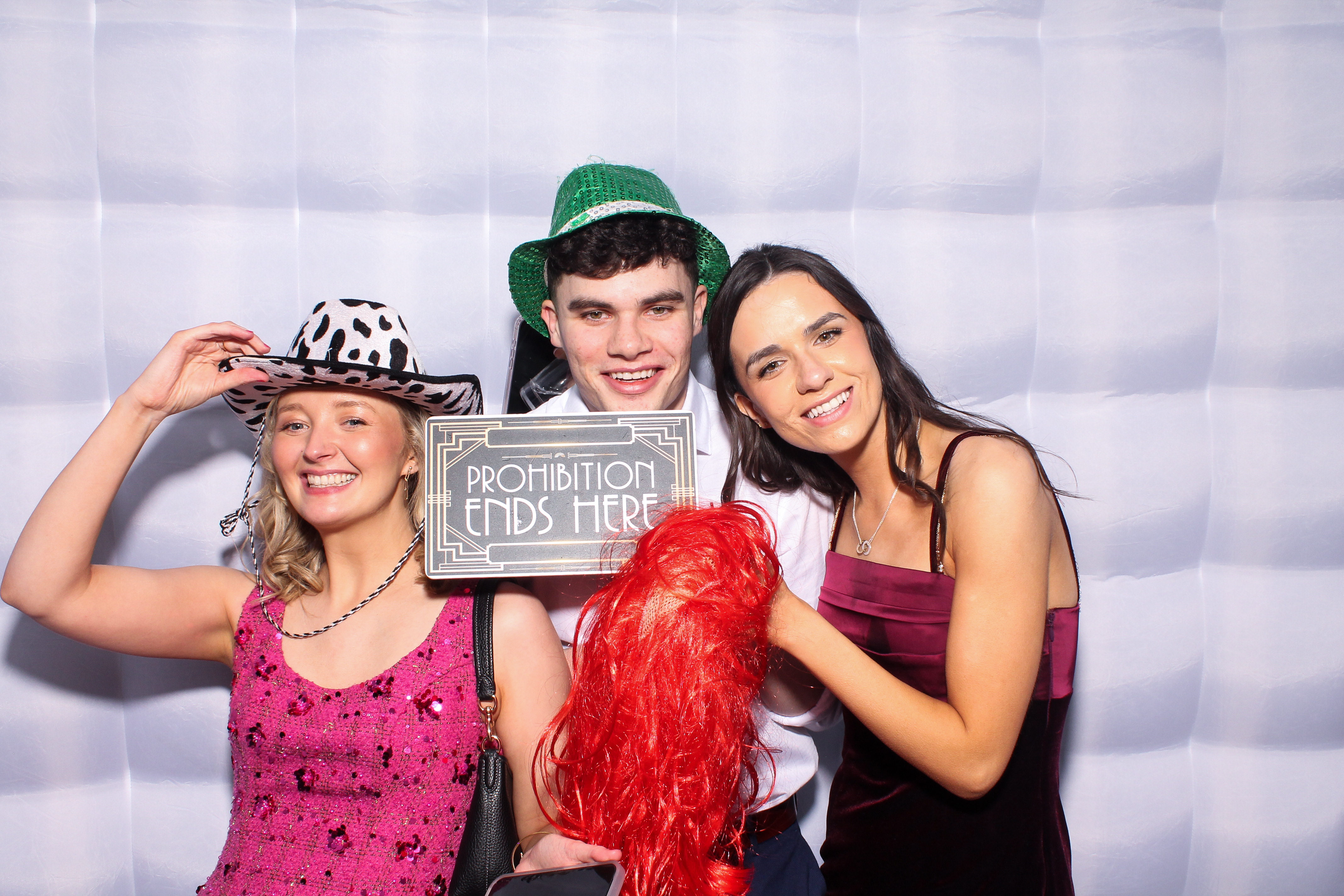 Louise & Niall | View more photos from the event at gallery.snapmagic.ie/u/SnapMagic/Louise-Niall